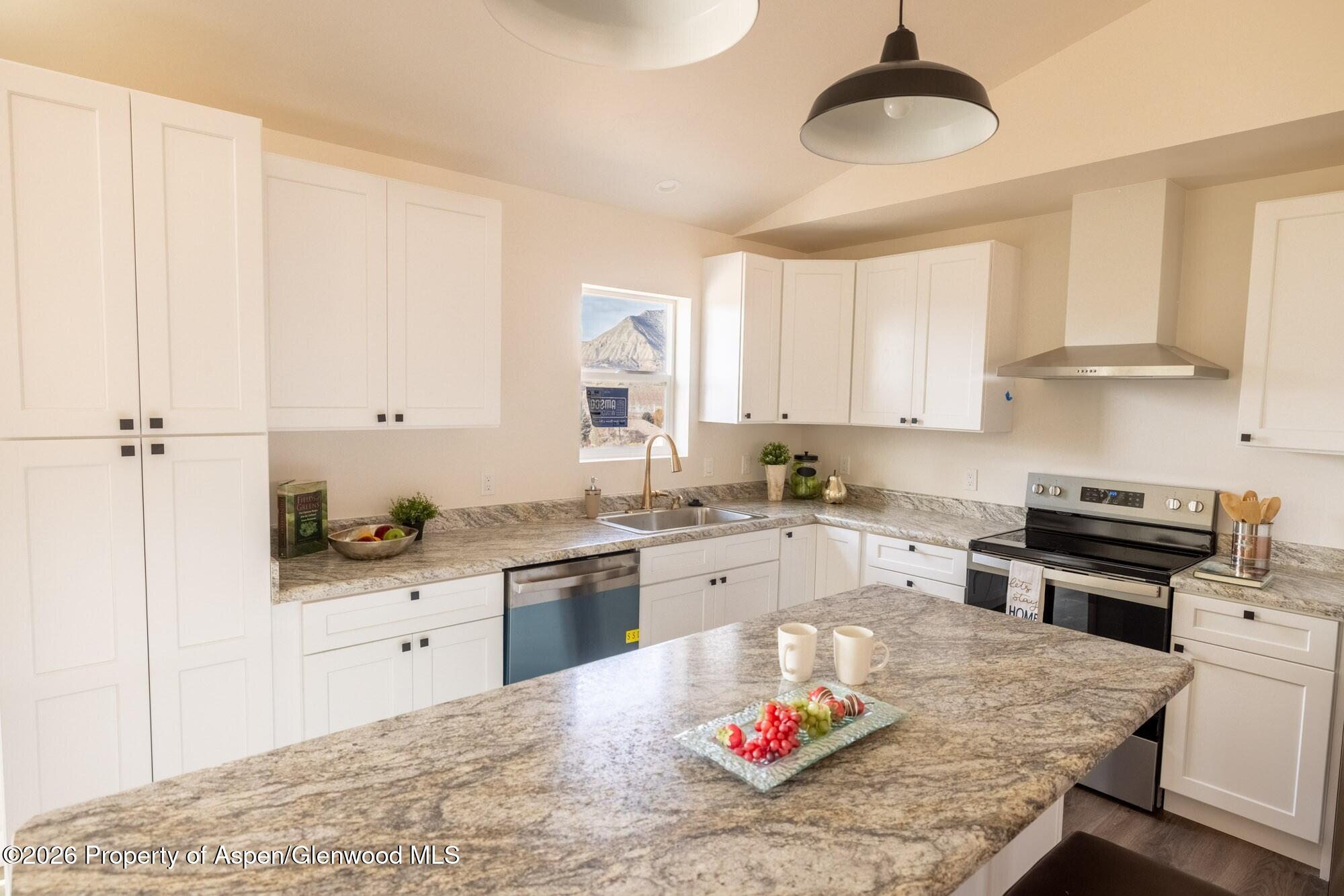 19 Roan Creek Place Battlement Mesa CO 81635