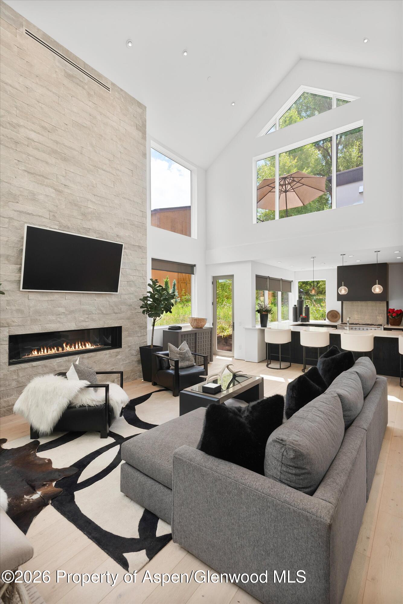 813 W Smuggler Street Aspen CO 81611