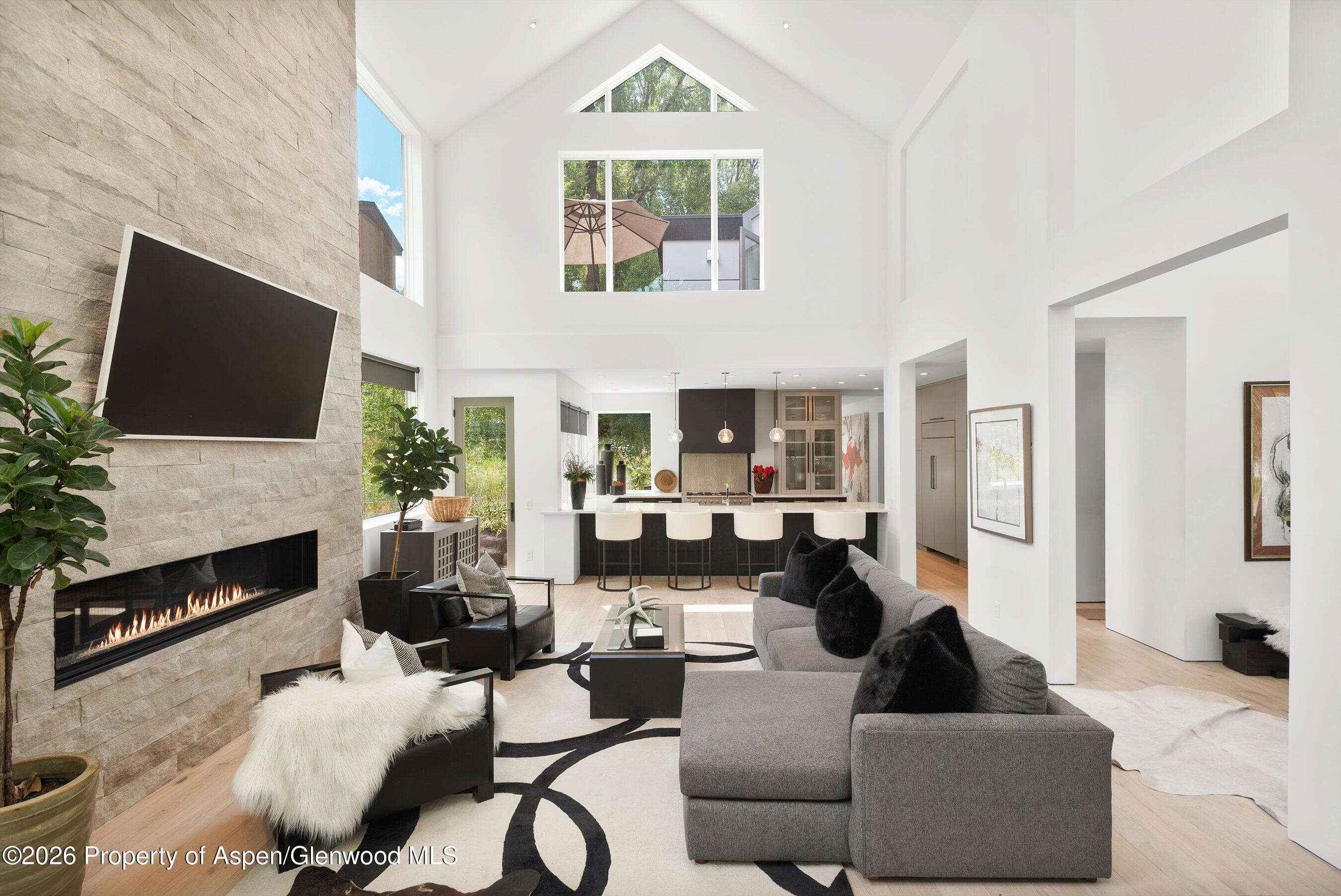 813 W Smuggler Street Aspen CO 81611