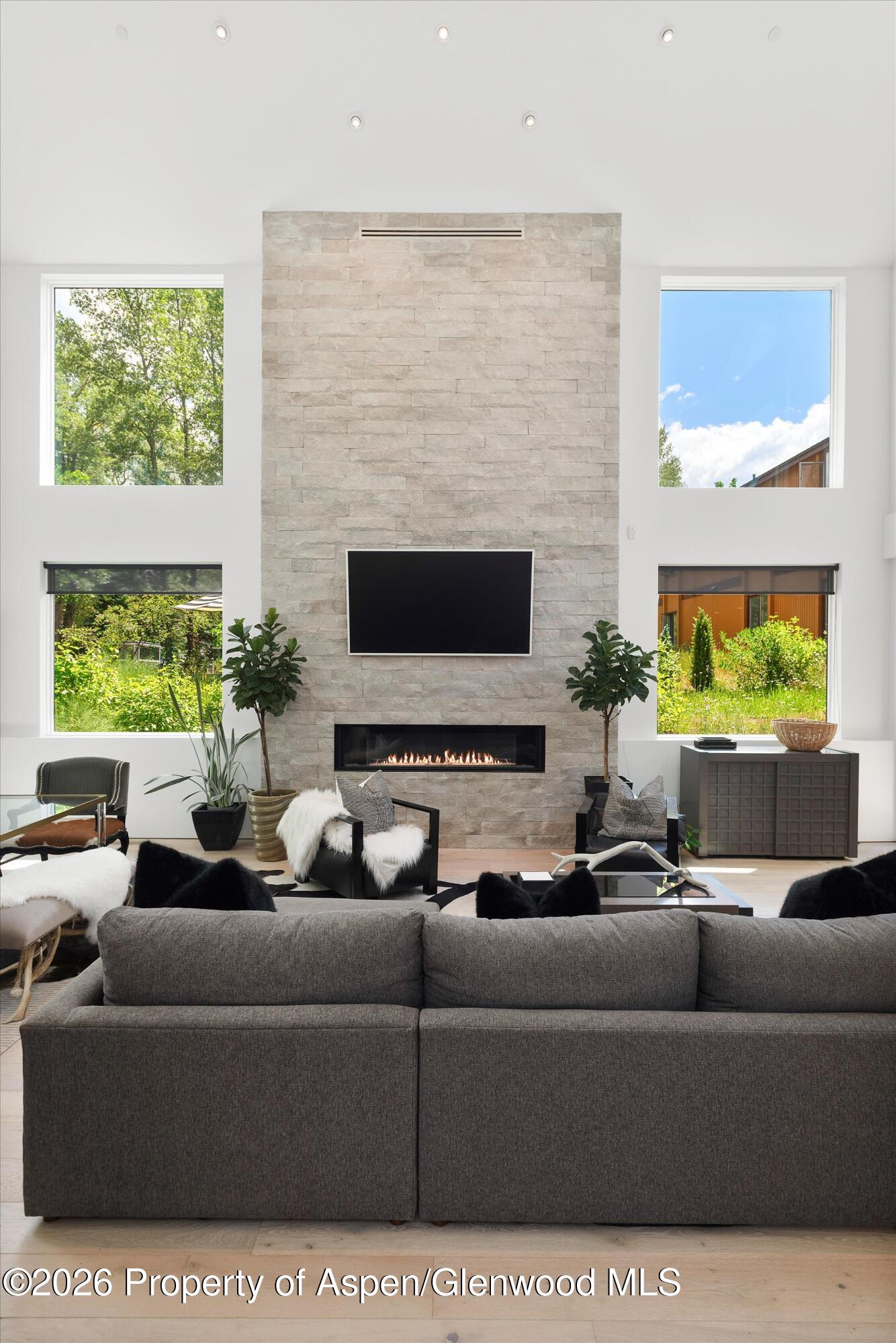 813 W Smuggler Street Aspen CO 81611