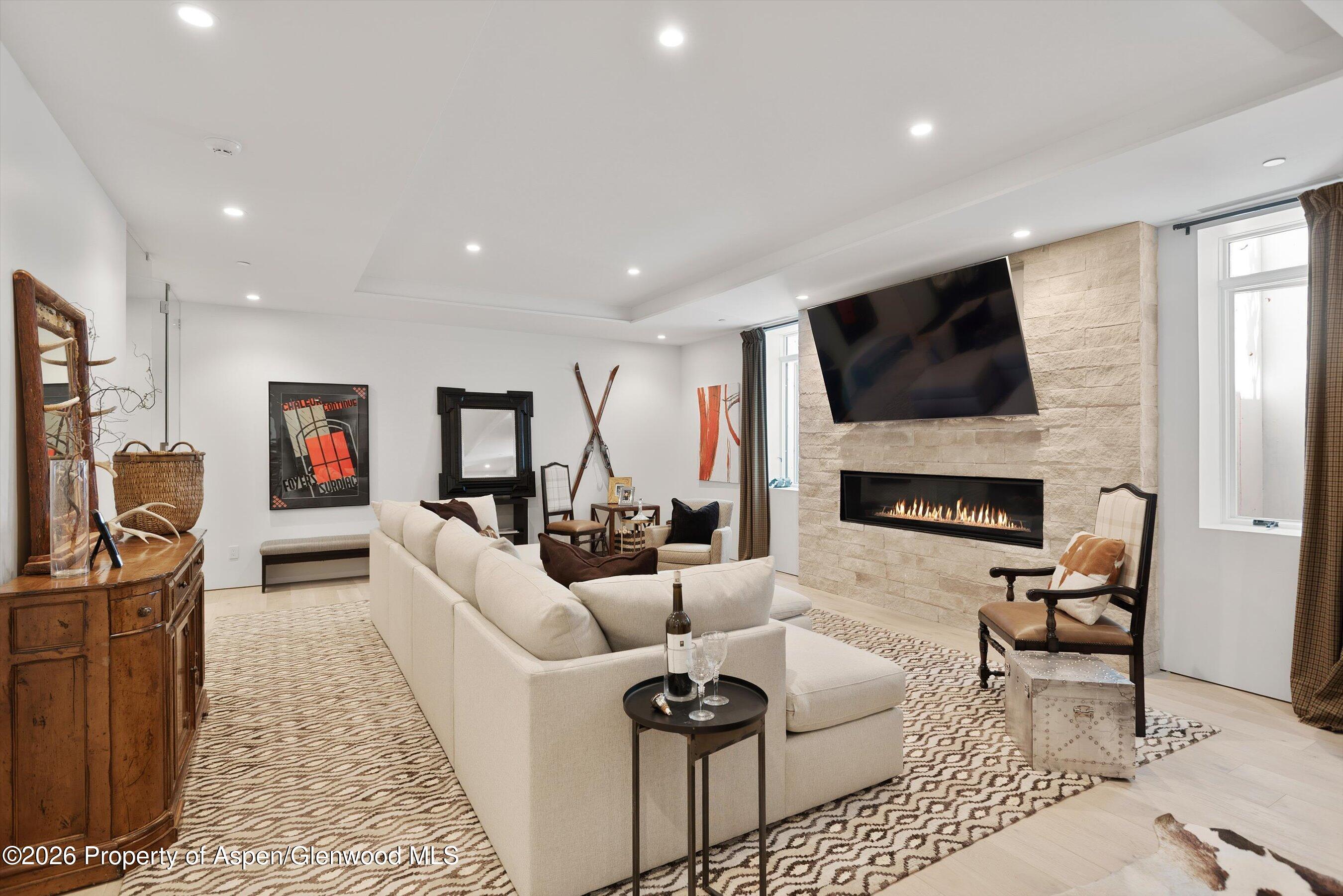 813 W Smuggler Street Aspen CO 81611