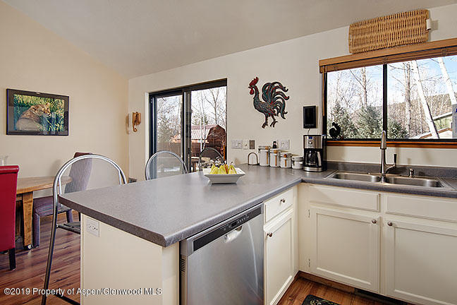 102 Rabbit Road Carbondale CO 81623
