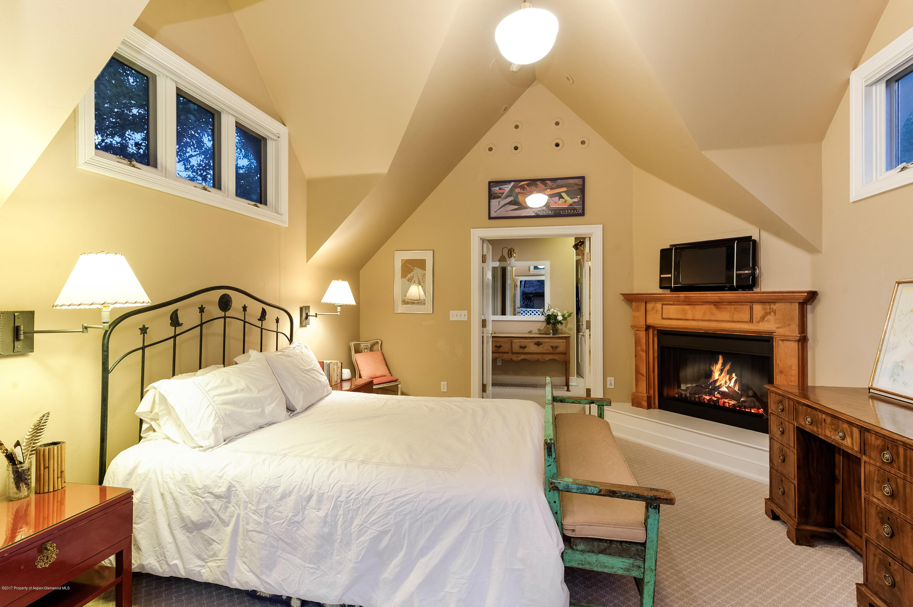633 W Main Street Aspen CO 81611