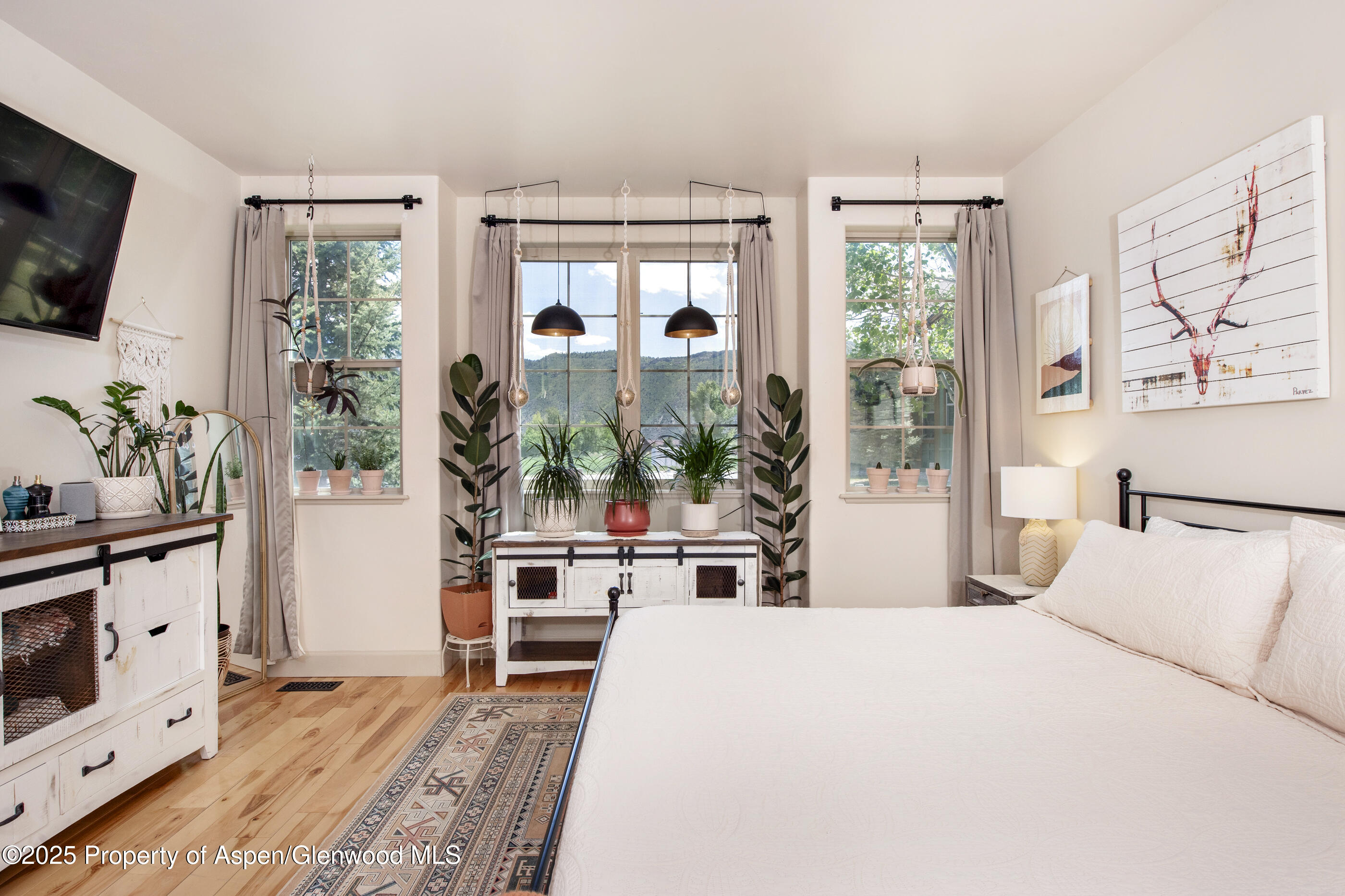 249 Whitehorse New Castle CO 81647