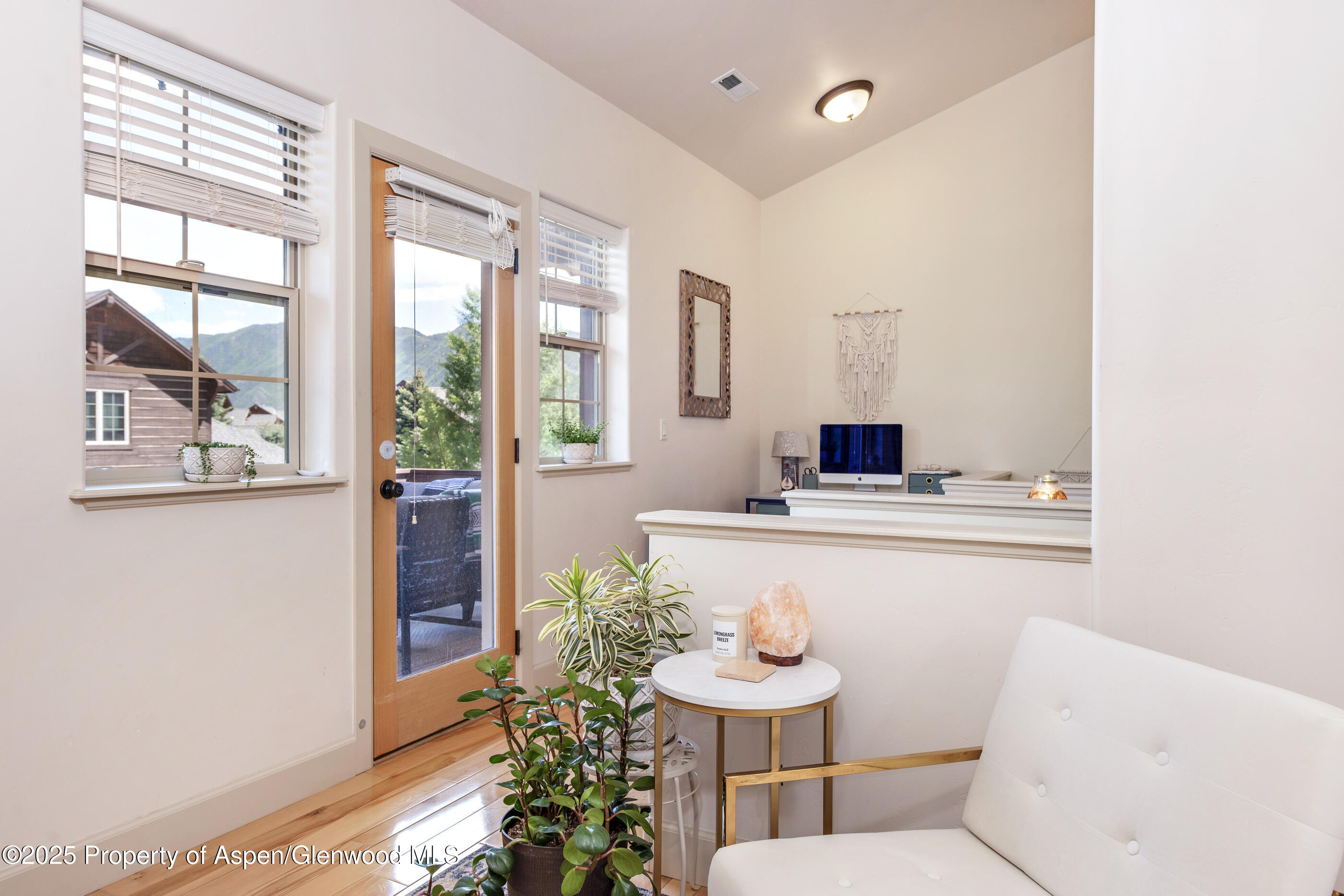 249 Whitehorse New Castle CO 81647