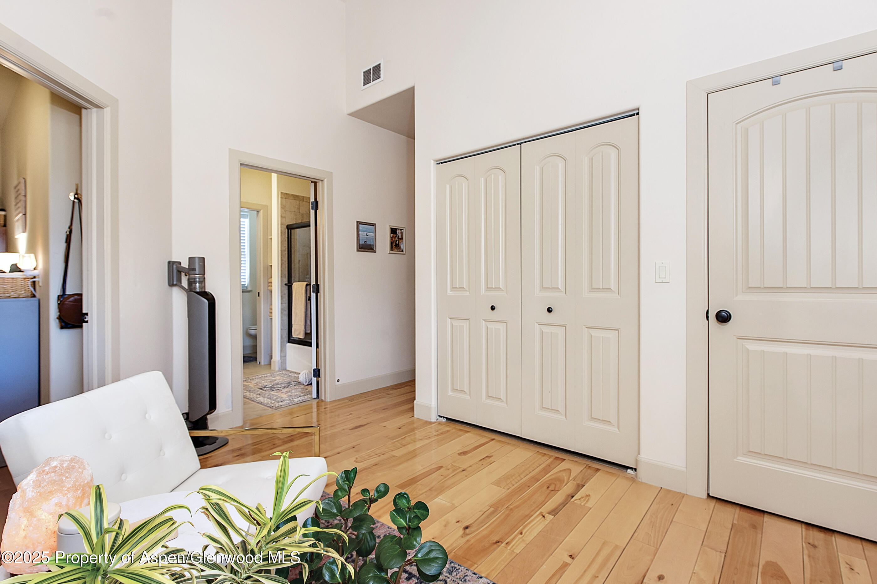 249 Whitehorse New Castle CO 81647