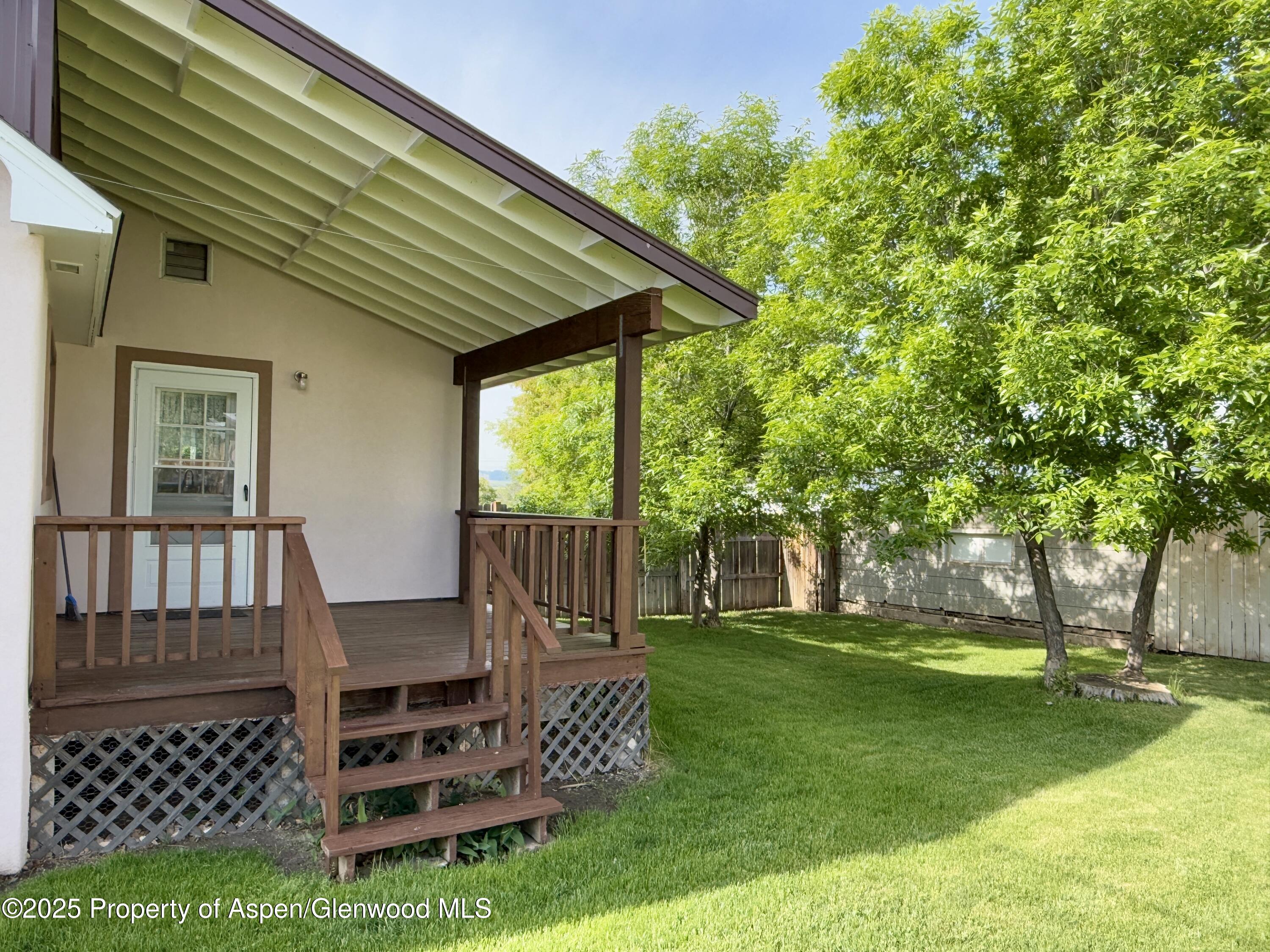 1217 Main Street Meeker CO 81641