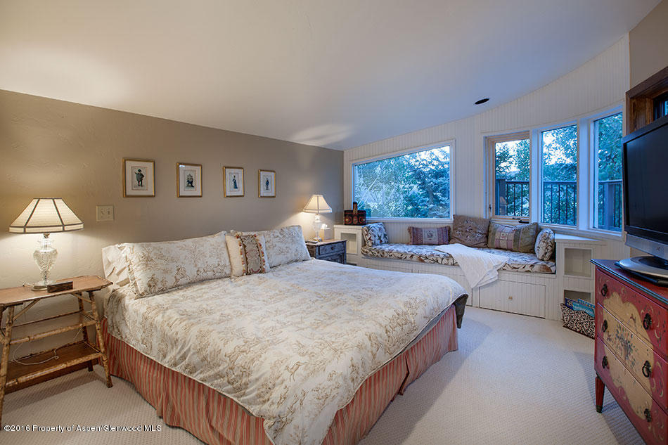 225 Solar Way Aspen CO 81611