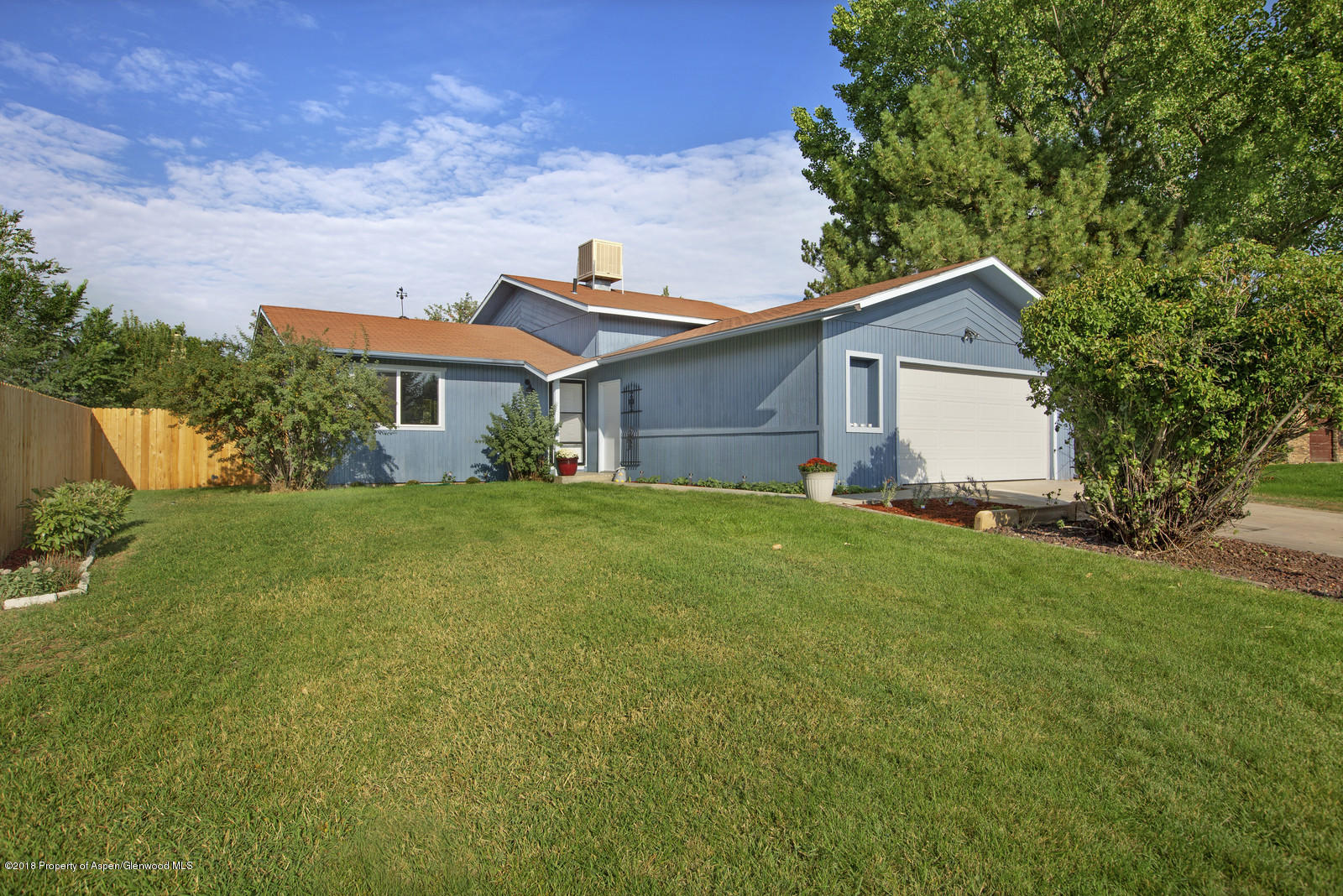 511 Hutton Avenue Rifle CO 81650