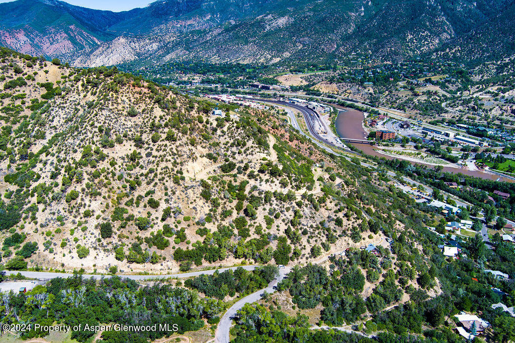 921 W 9th Street Glenwood Springs CO 81601