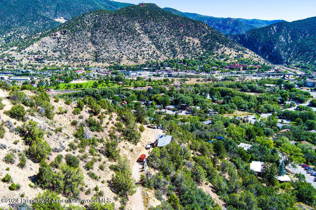 921 W 9th Street Glenwood Springs CO 81601
