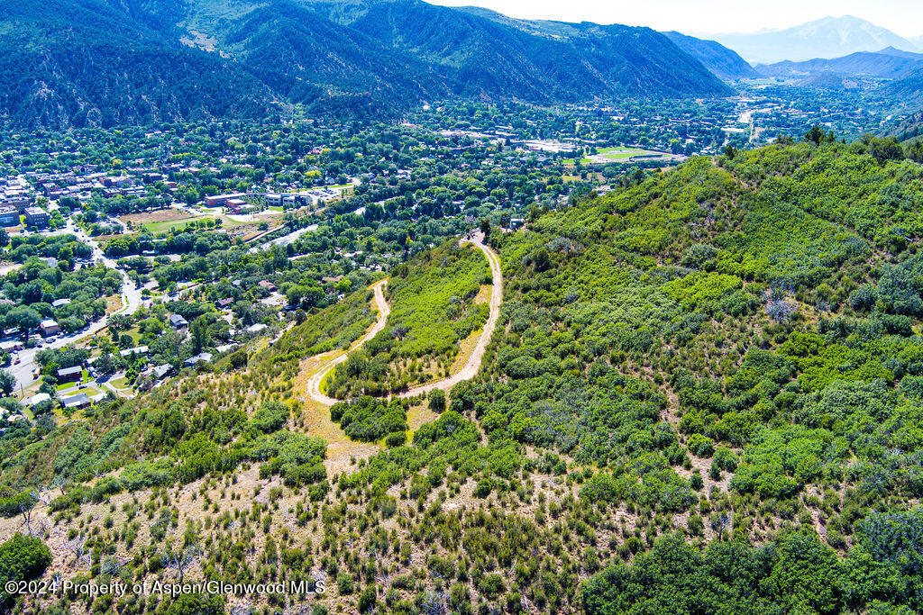 921 W 9th Street Glenwood Springs CO 81601