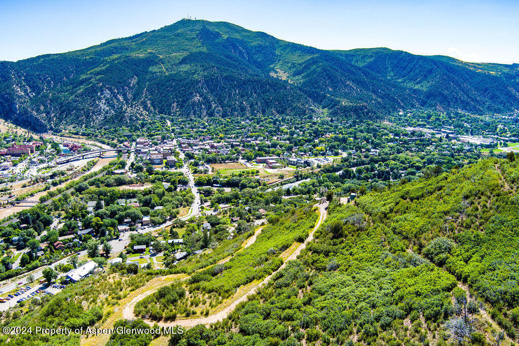 921 W 9th Street Glenwood Springs CO 81601