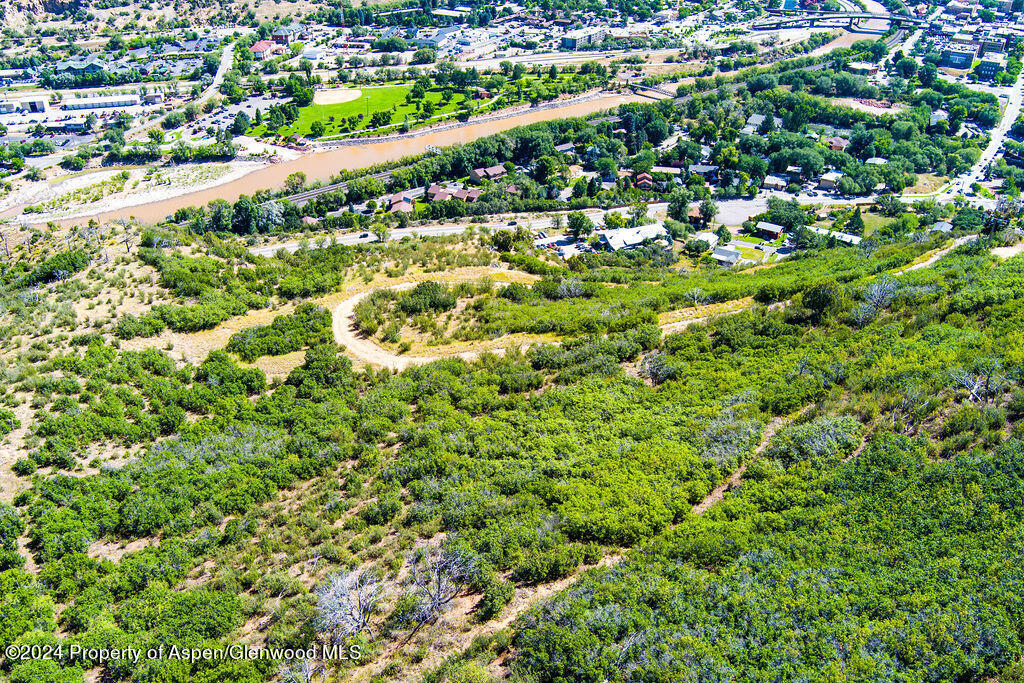 921 W 9th Street Glenwood Springs CO 81601