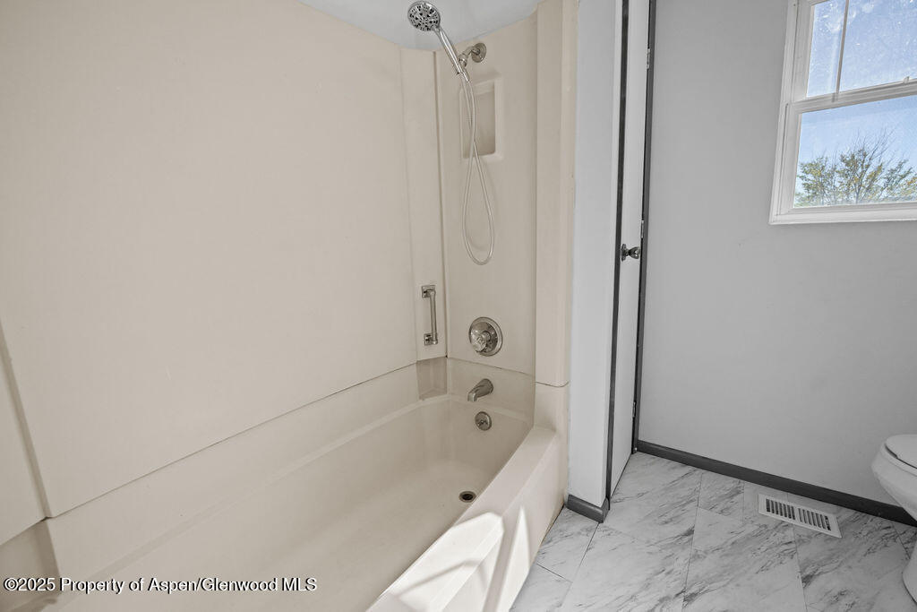 1018 E 11th Street Craig CO 81625