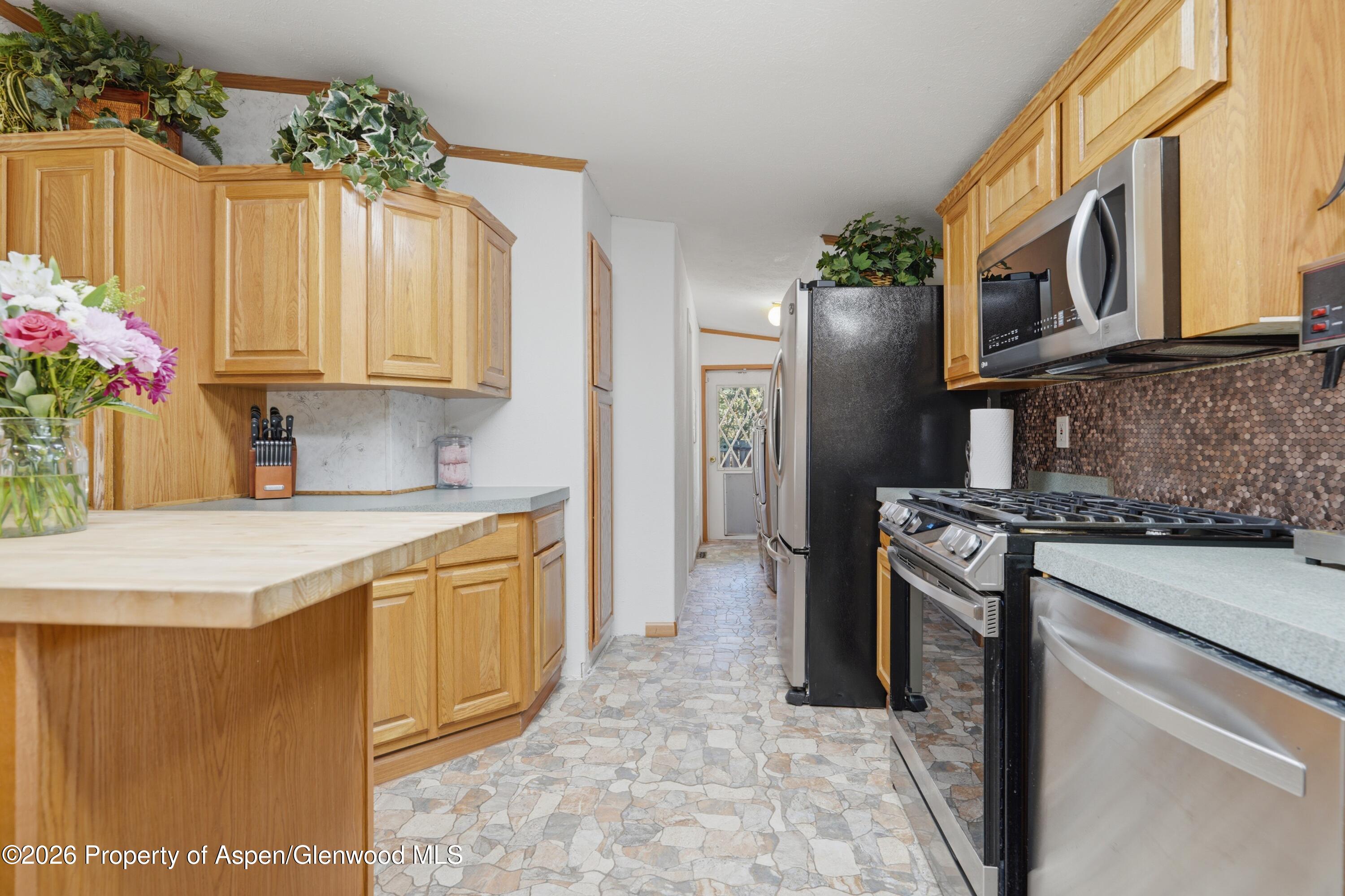 47 Baker Hill Place Parachute CO 81635