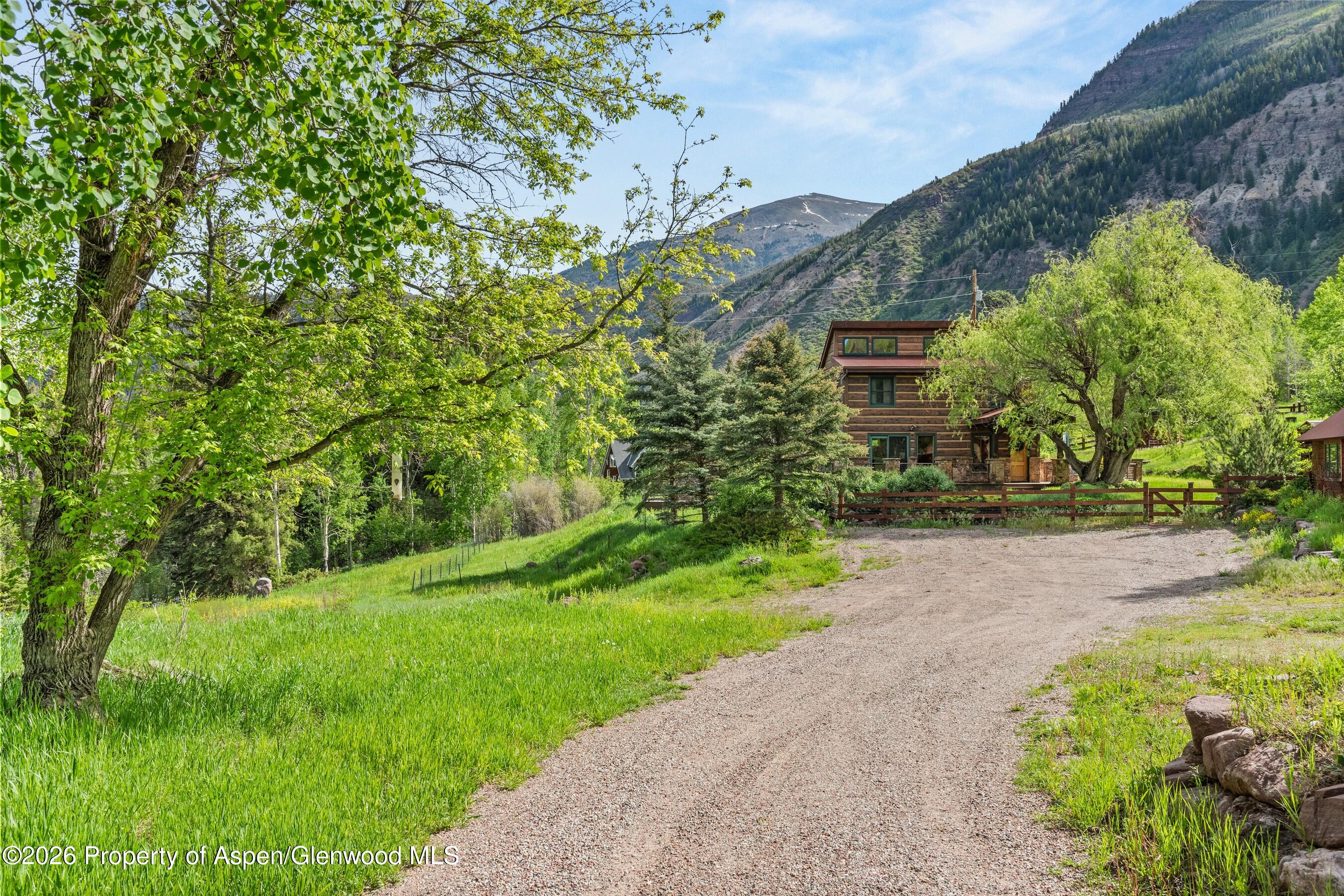 700 Dorais Way Redstone CO 81623