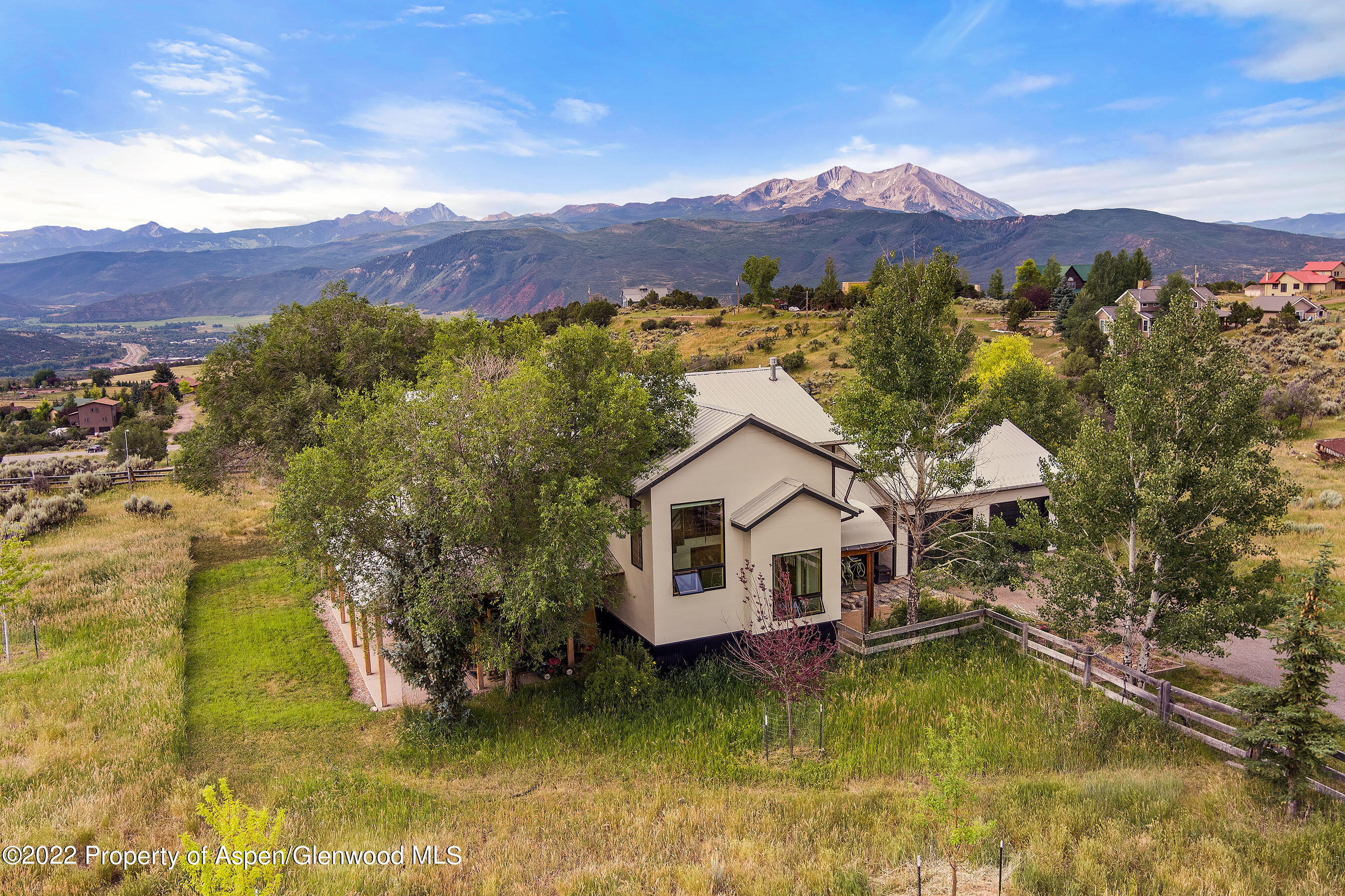 1090 Fender Lane Carbondale CO 81623