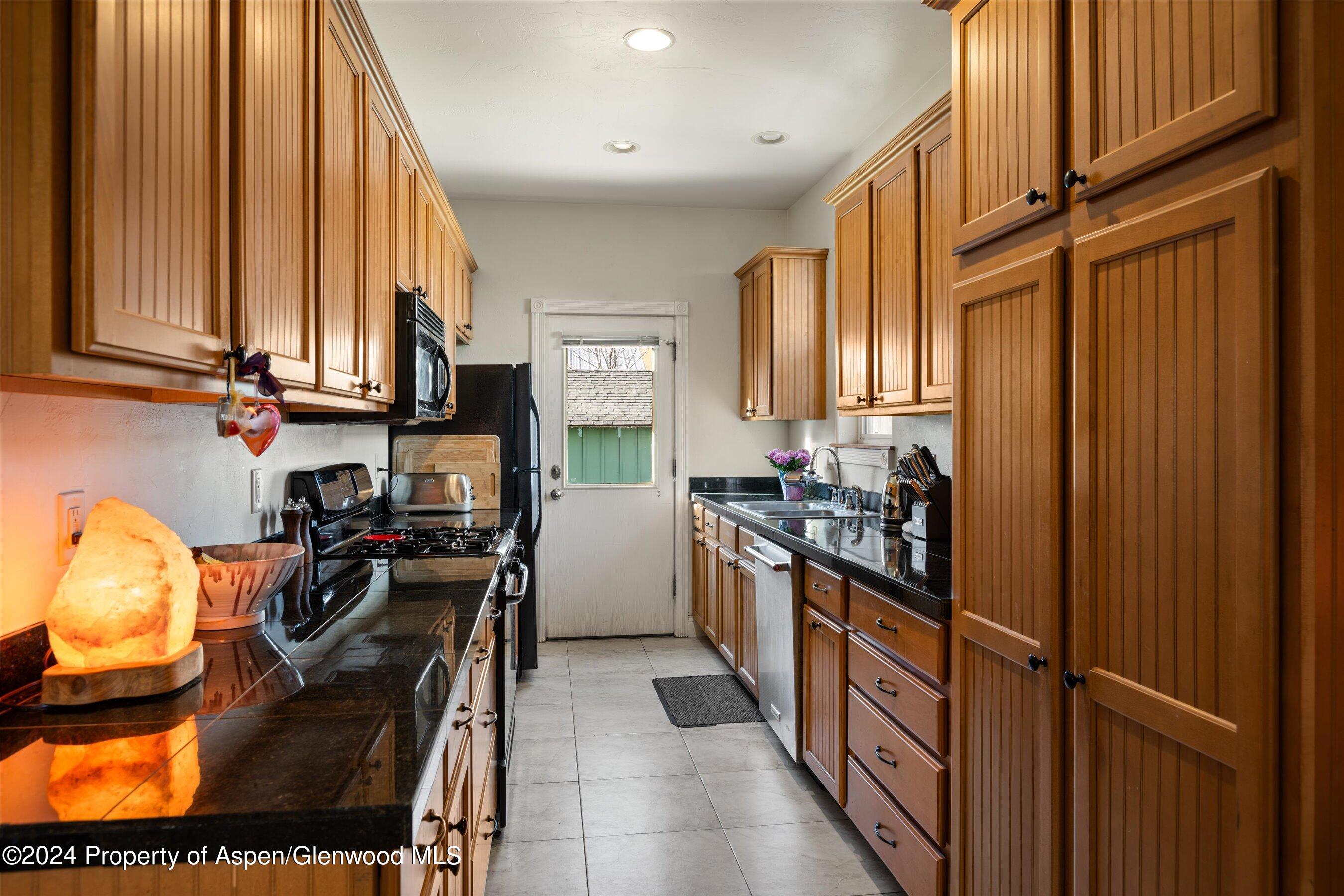 786 Colorado Avenue Carbondale CO 81623