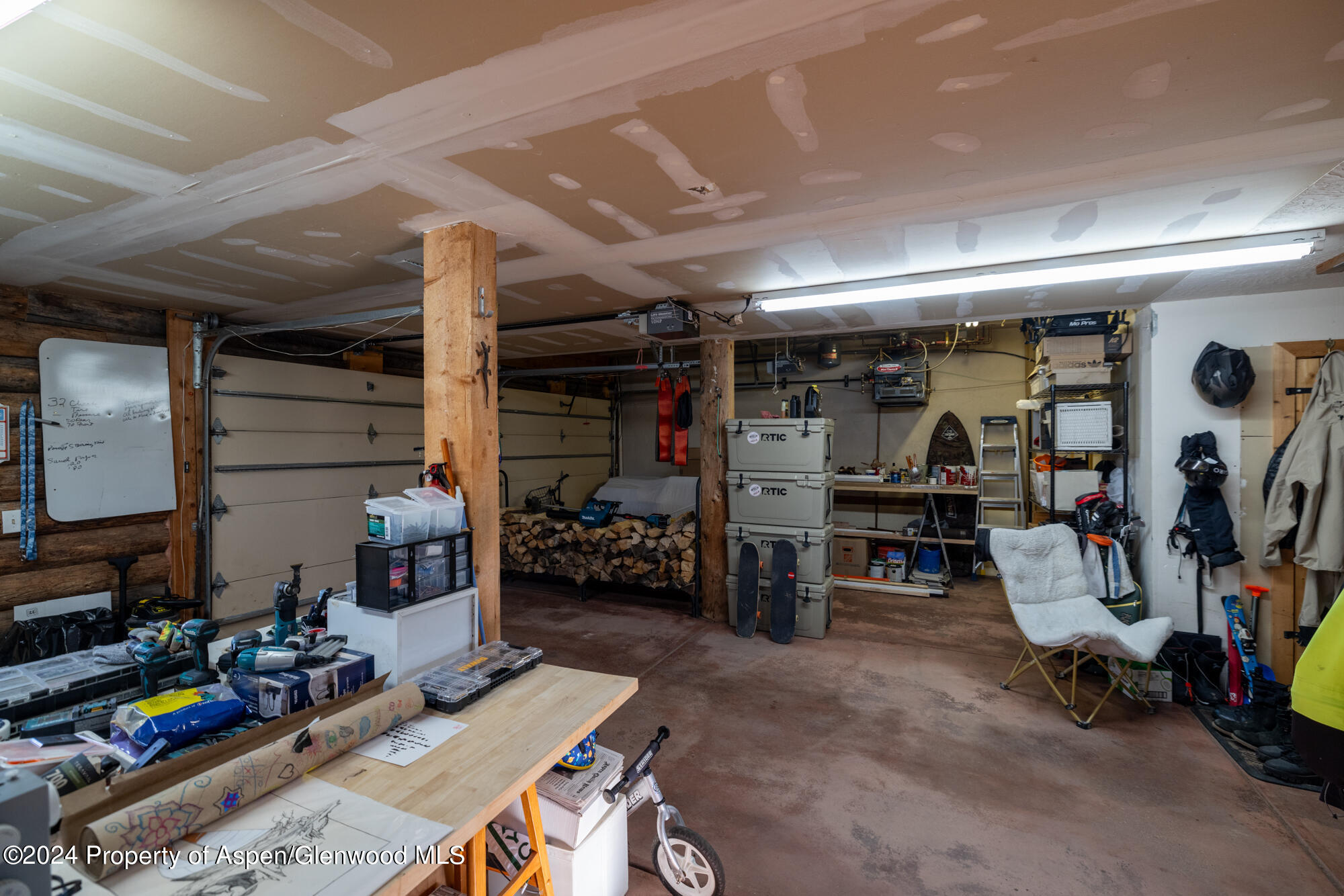 390 Hawk Lane Basalt CO 81621