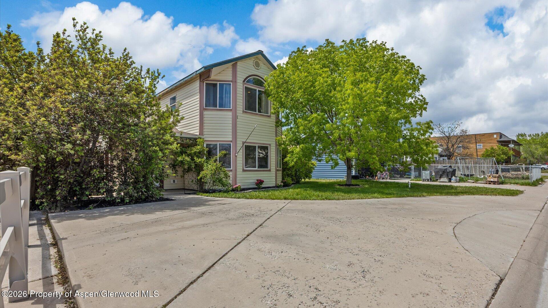 365 Curtis Avenue De Beque CO 81630