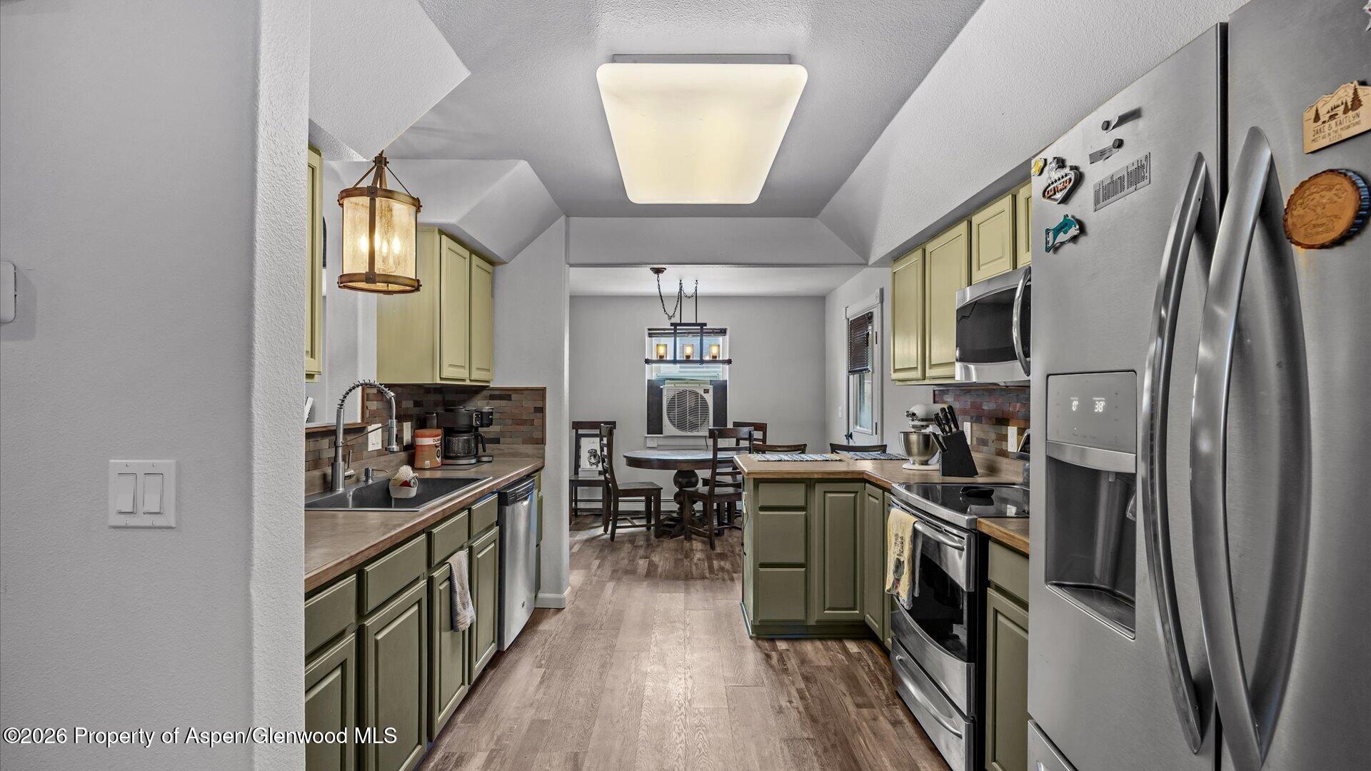 365 Curtis Avenue De Beque CO 81630