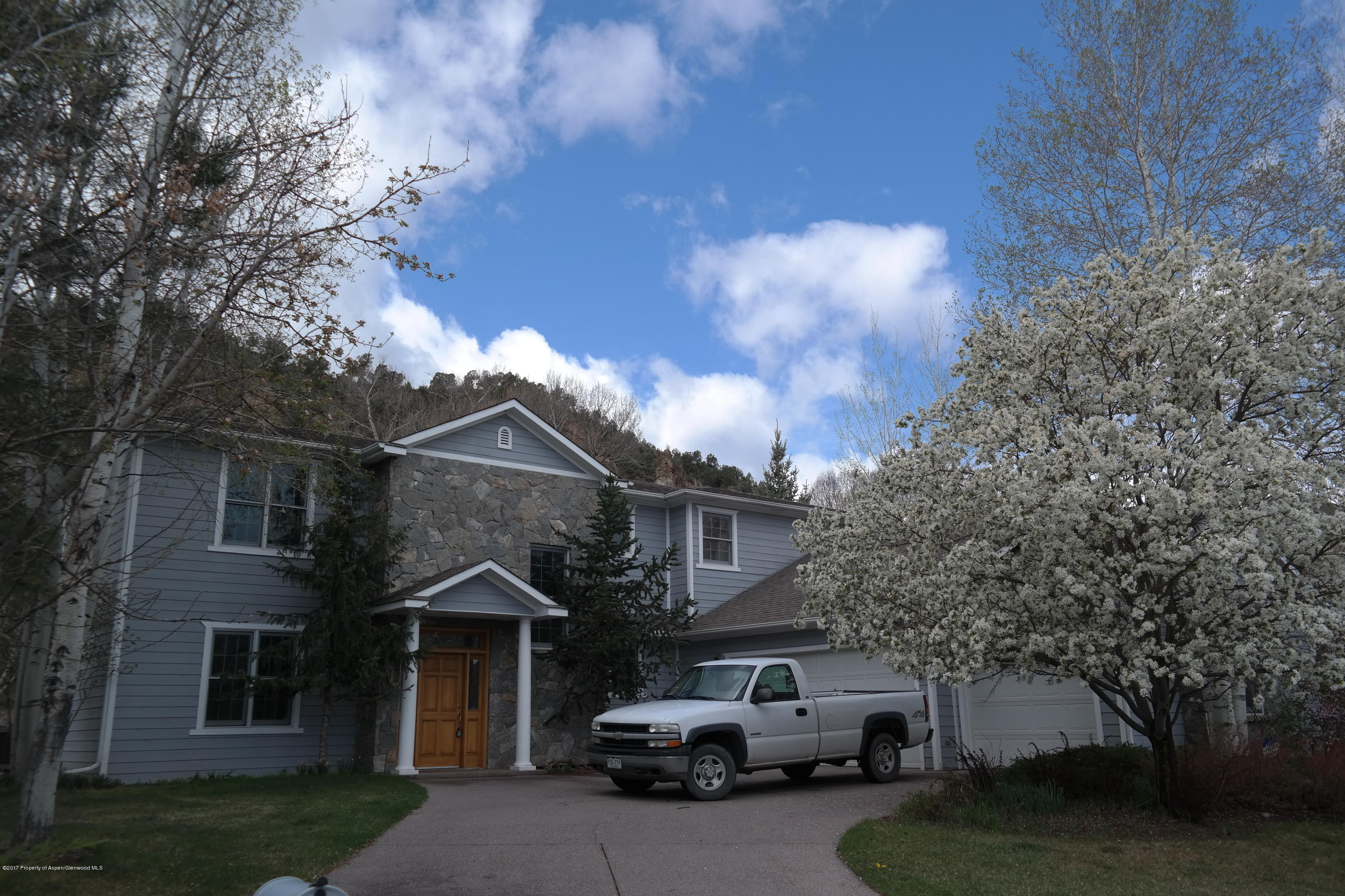 345 Oak Run Road Carbondale CO 81623