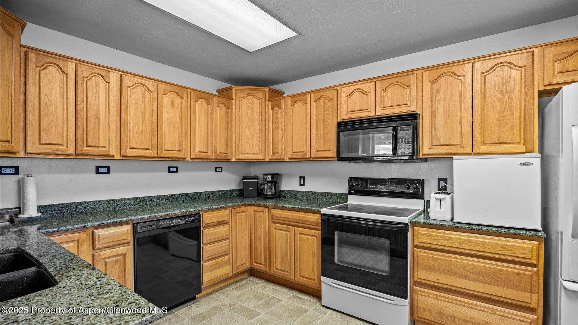 10467 County Road 320 Rifle CO 81650