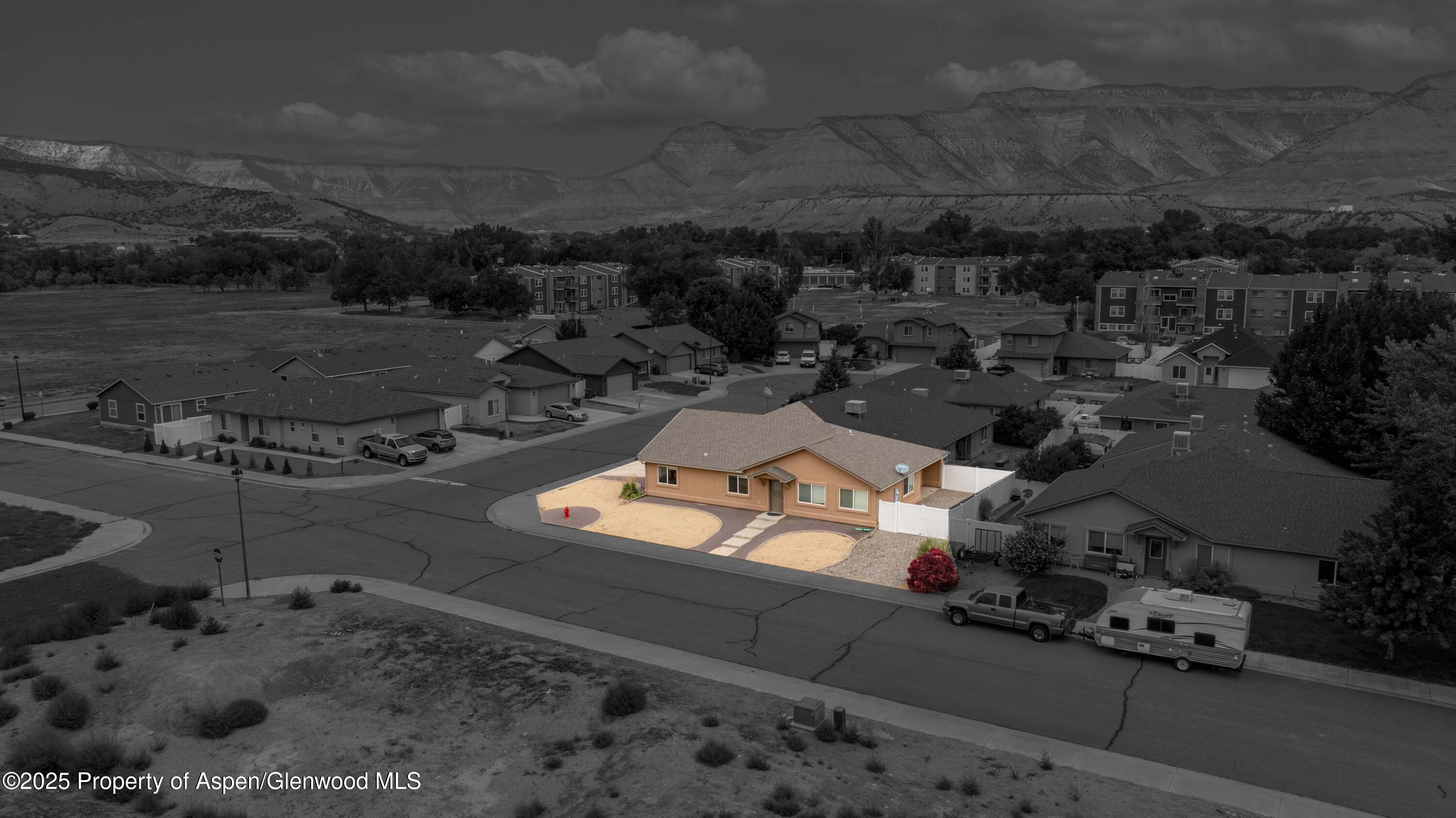 140 Anvil Lane Parachute CO 81635