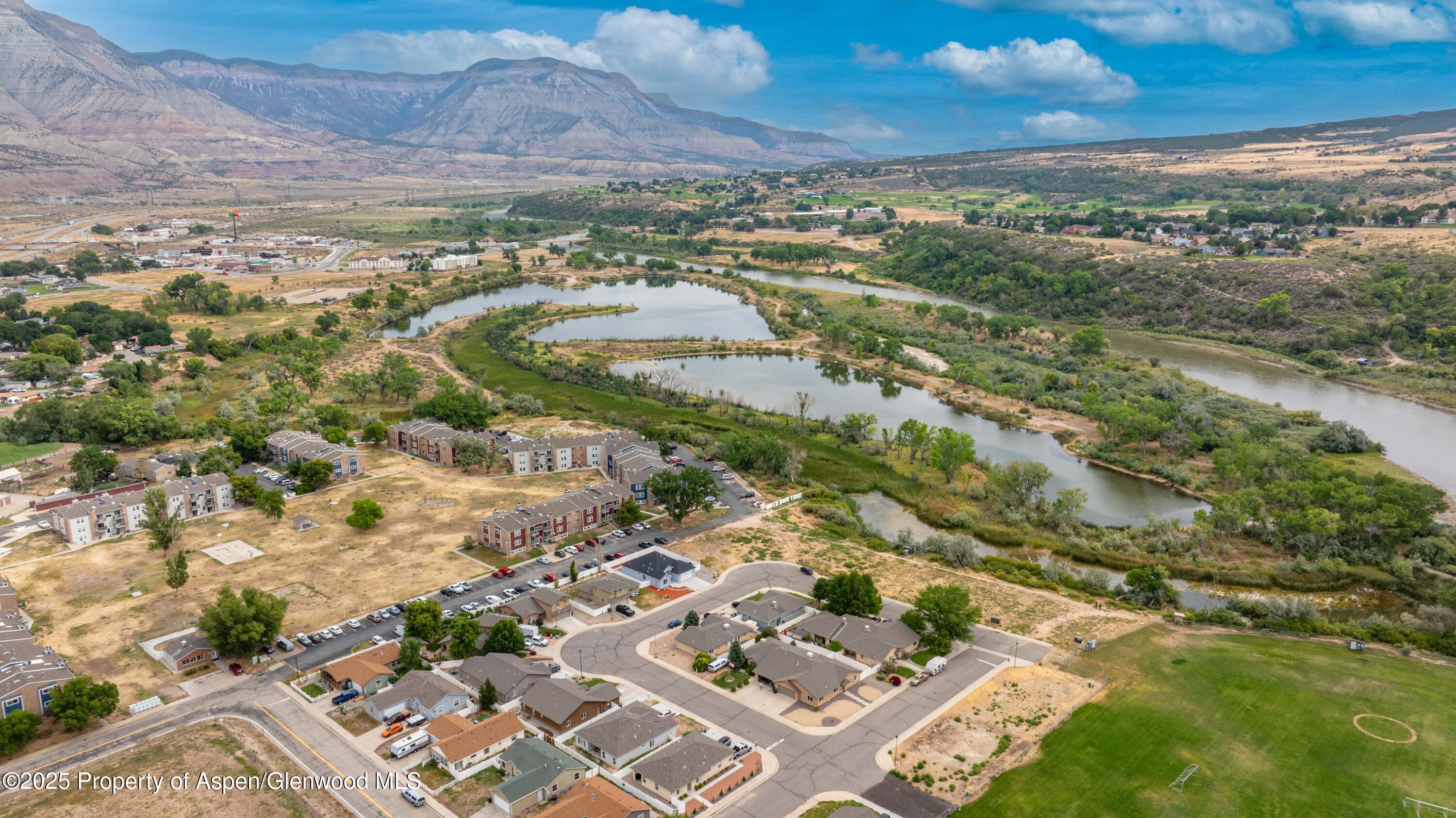 140 Anvil Lane Parachute CO 81635