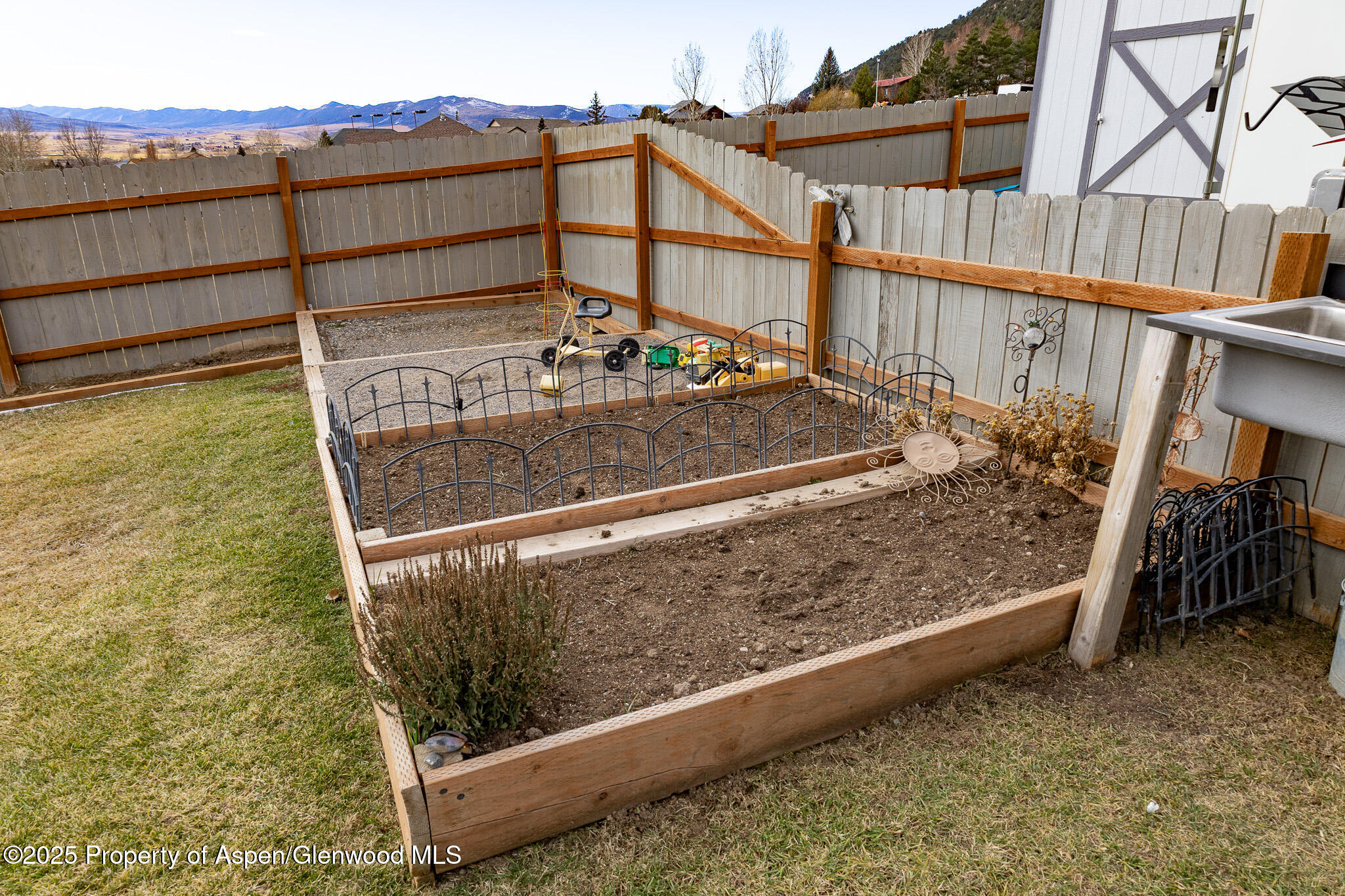 1394 Ridge Road Meeker CO 81641