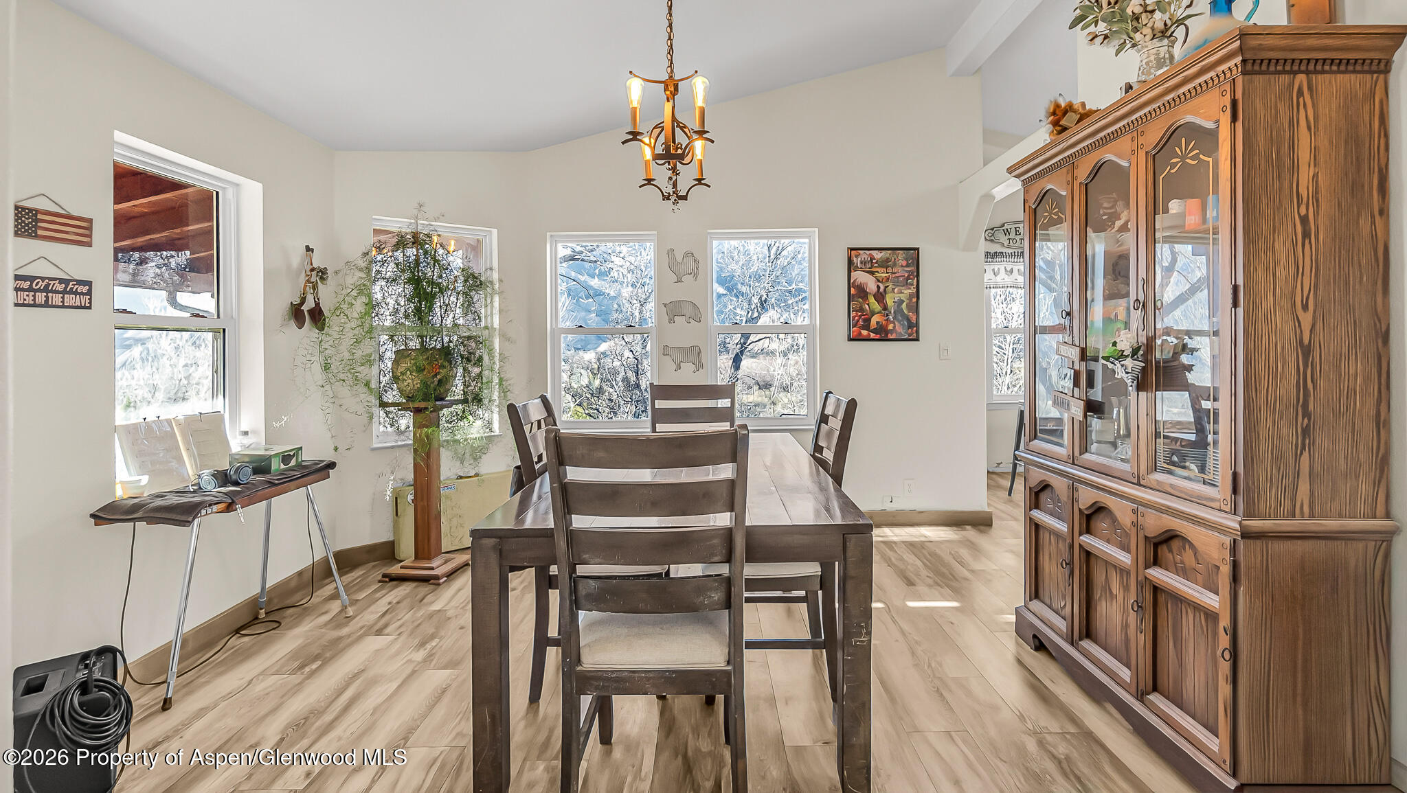 201 Dj Road Parachute CO 81635