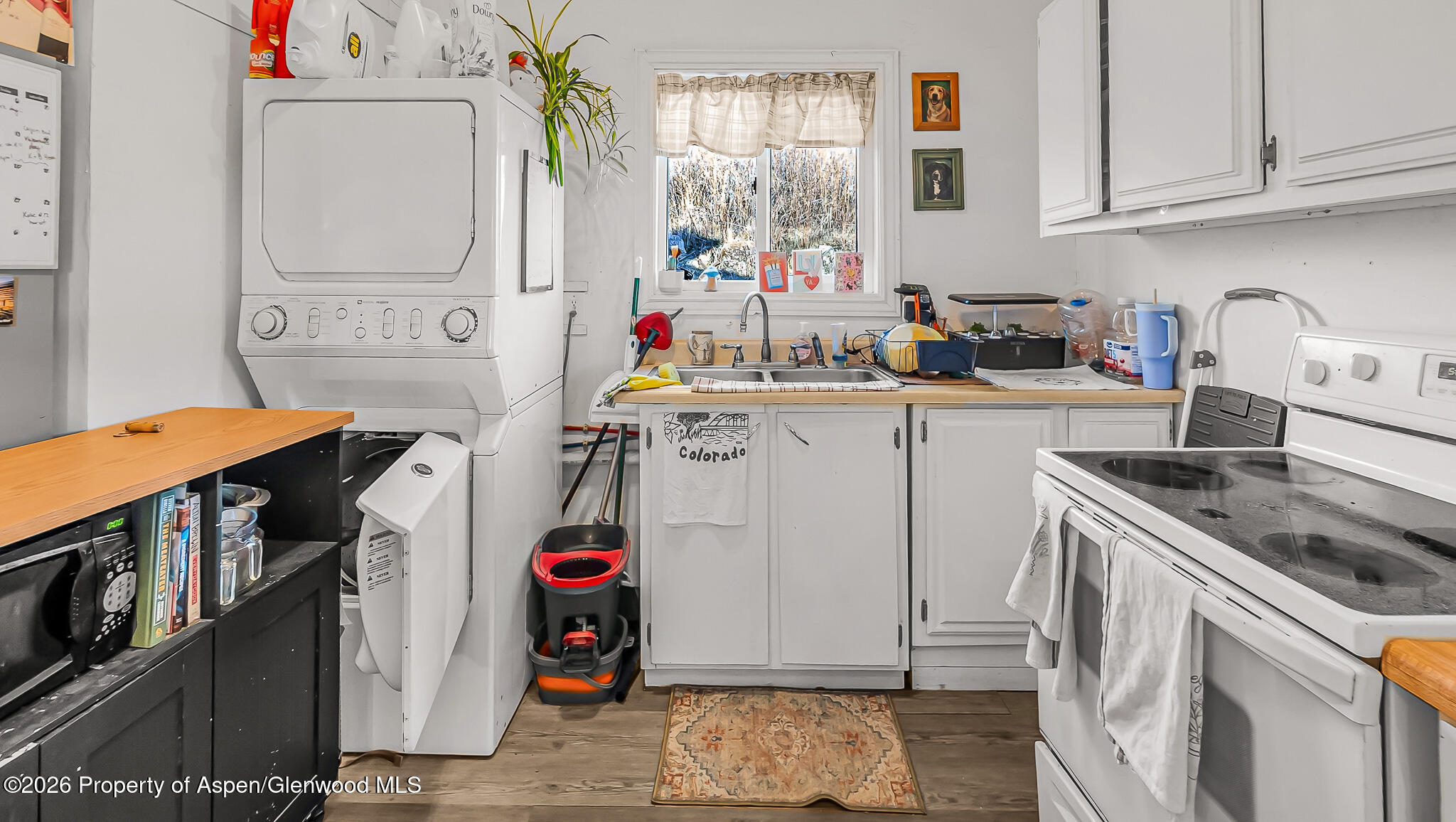 201 Dj Road Parachute CO 81635