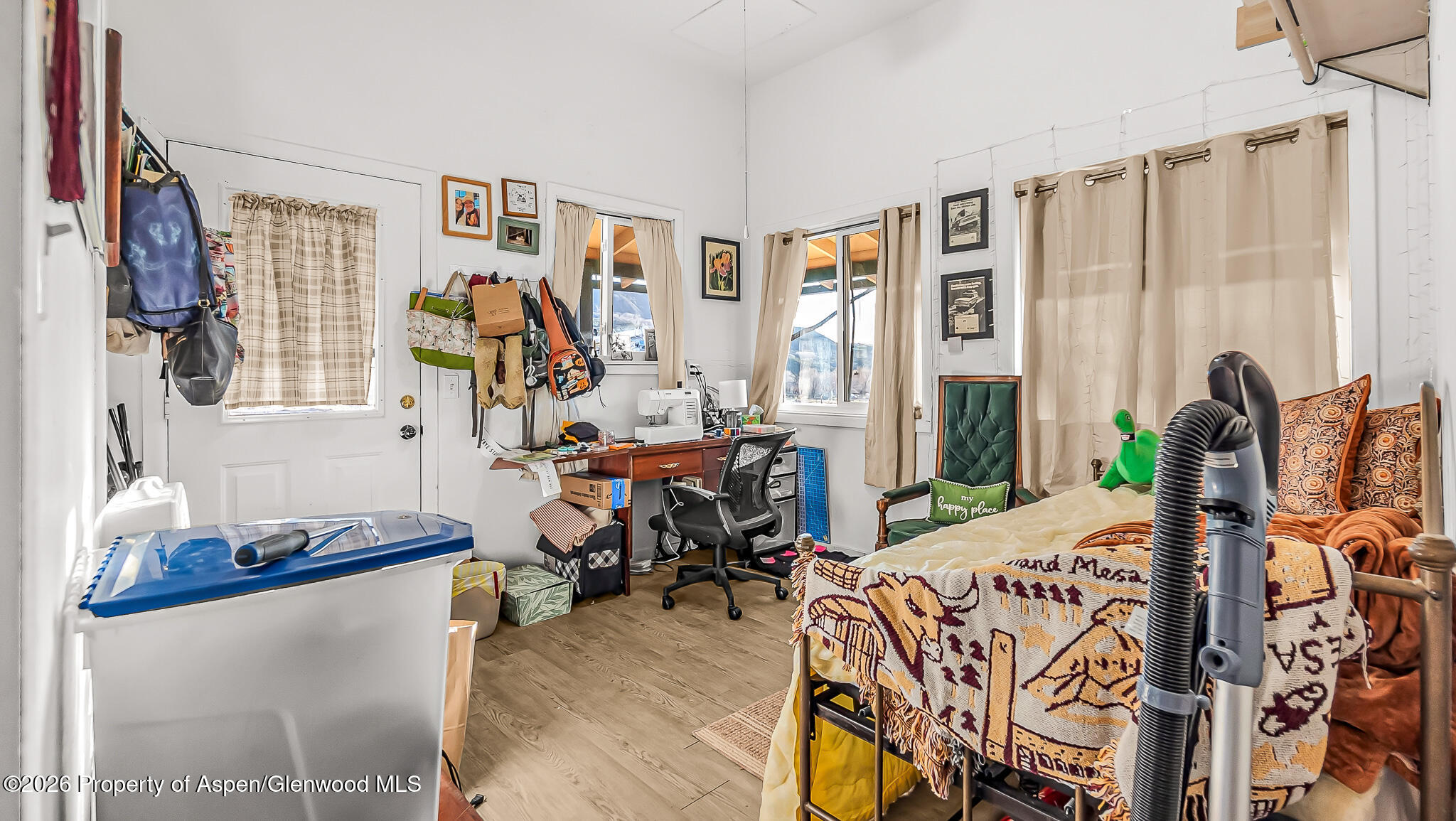 201 Dj Road Parachute CO 81635