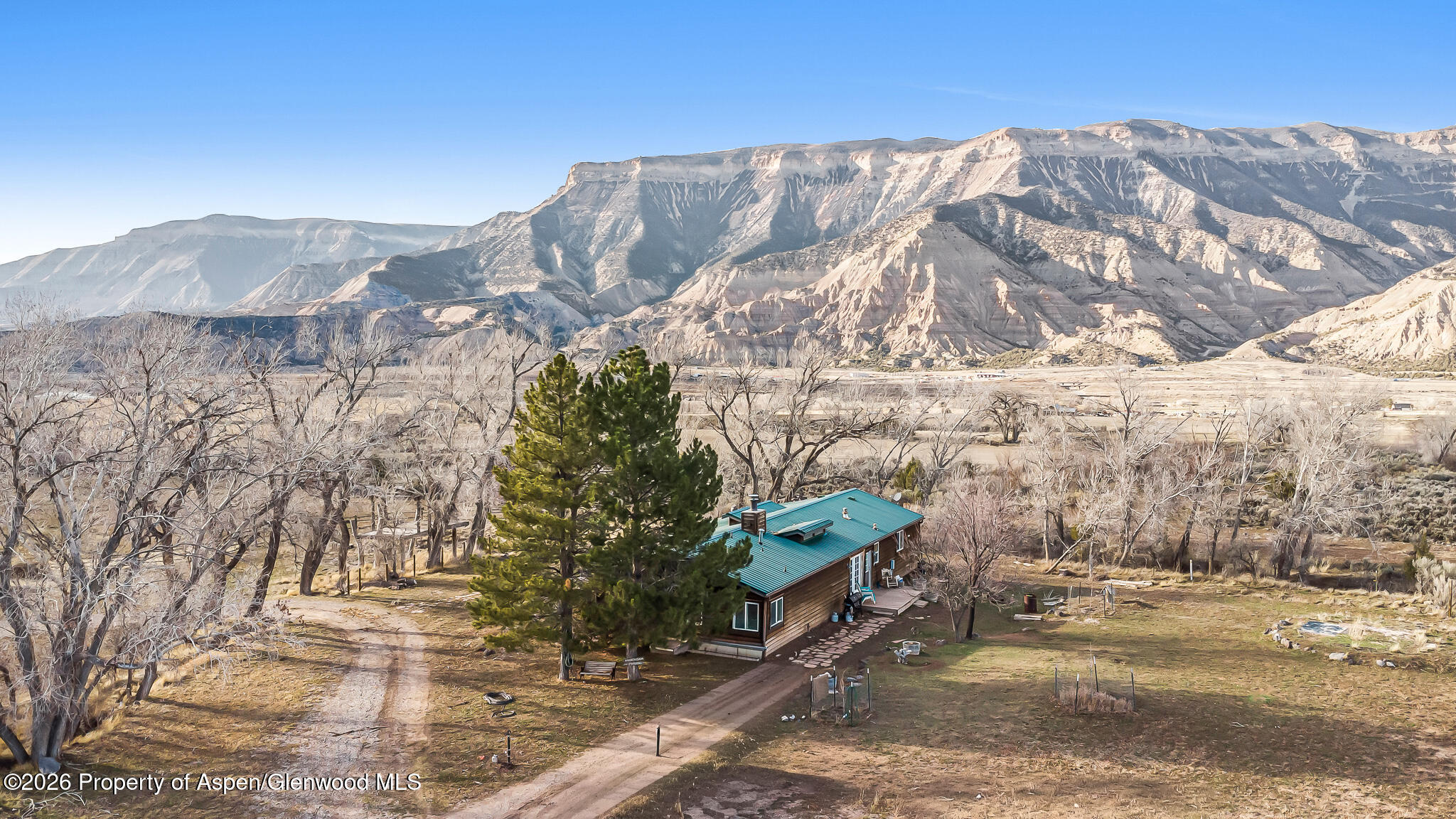 201 Dj Road Parachute CO 81635