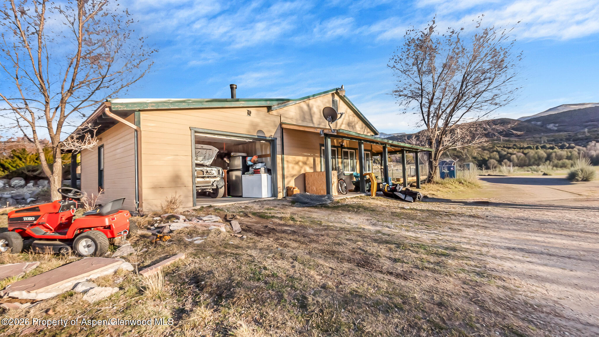 201 Dj Road Parachute CO 81635