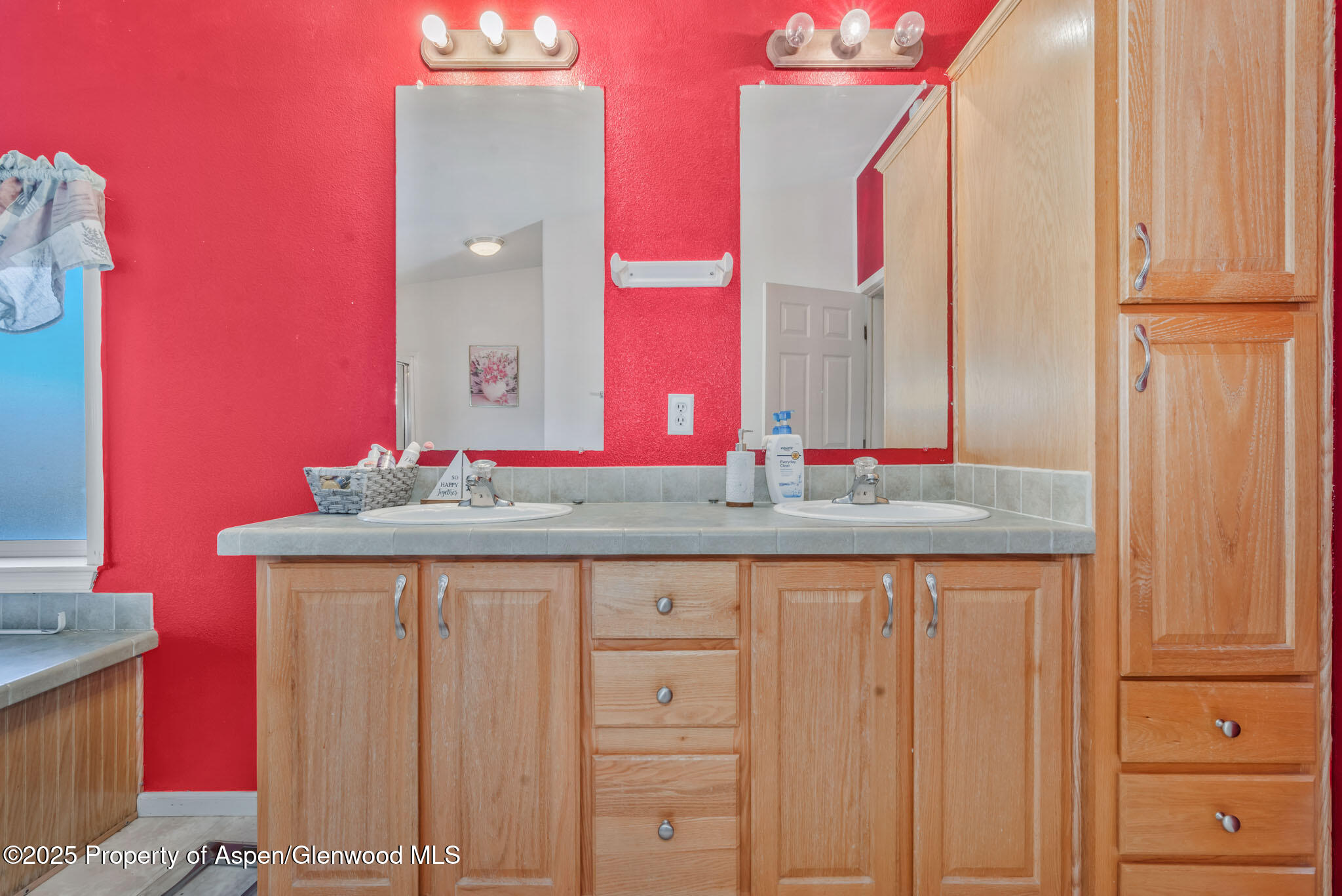 34483 N Highway 13 Craig CO 81625