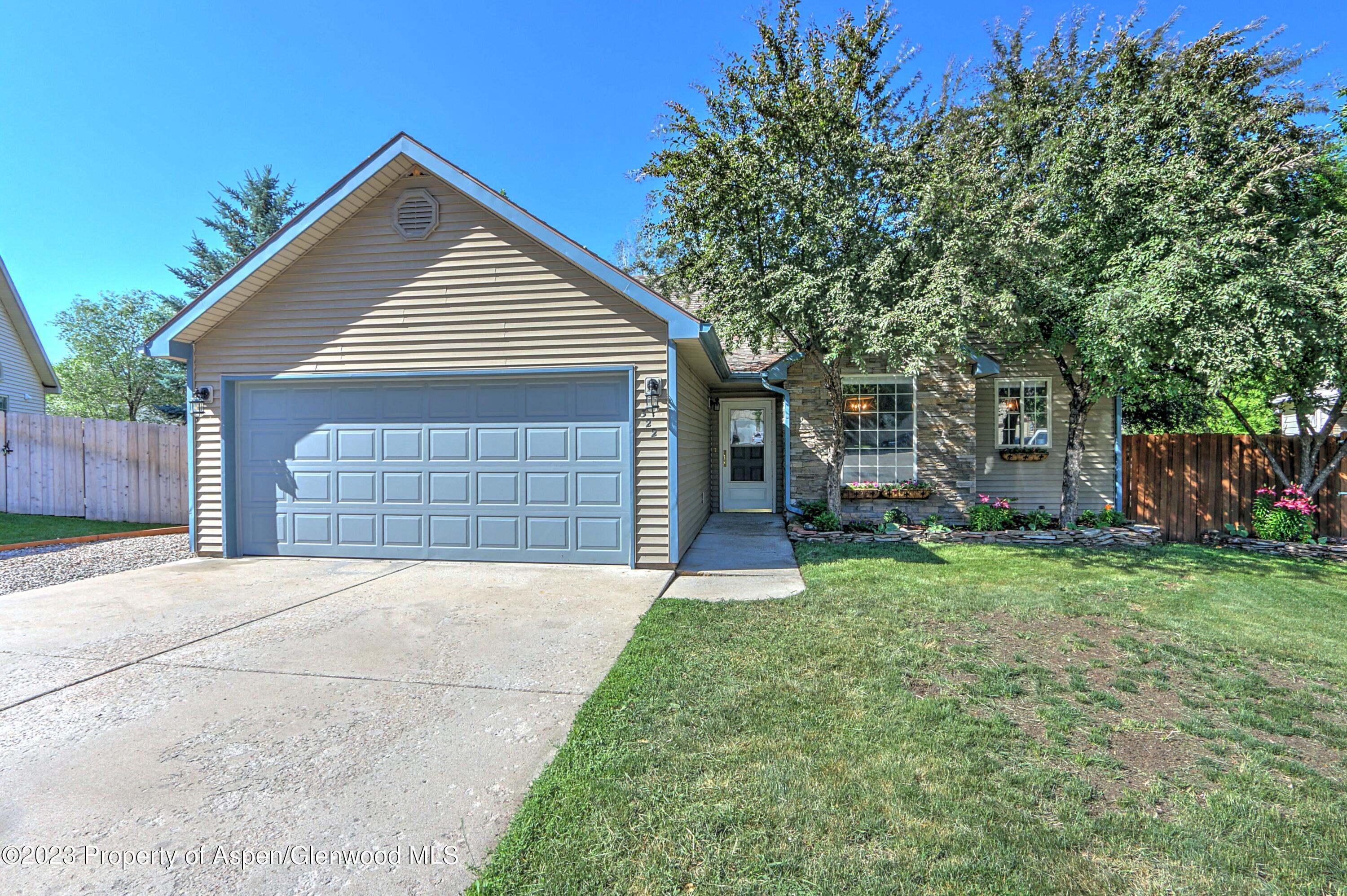 322 Mesquite Court New Castle CO 81647