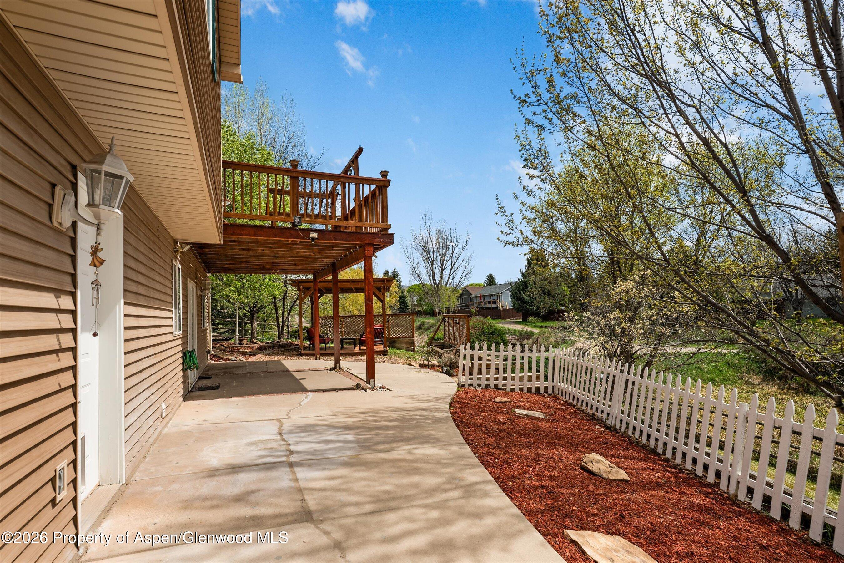 706 Oak Court New Castle CO 81647
