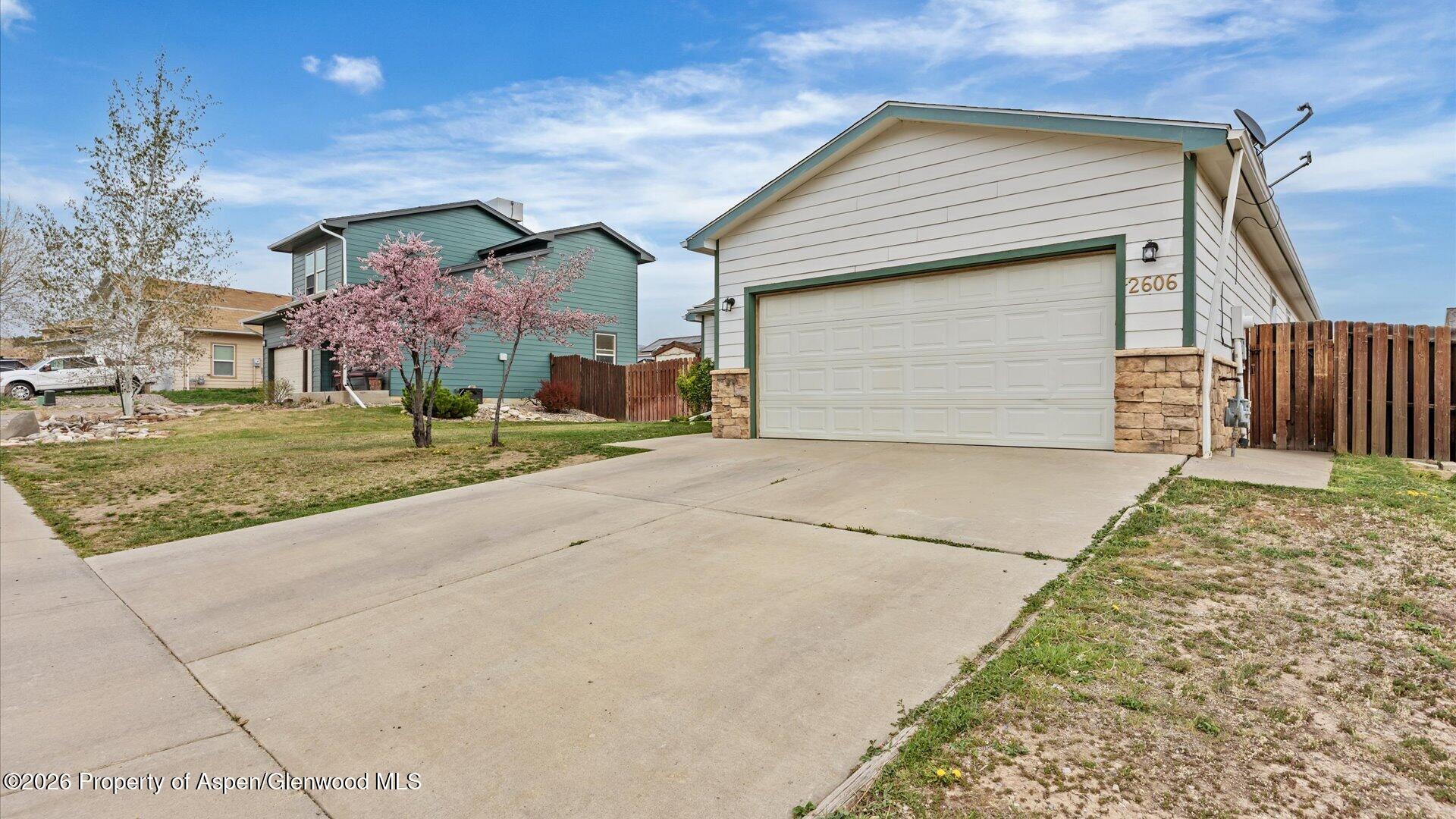 2606 Shawnee Court Rifle CO 81650