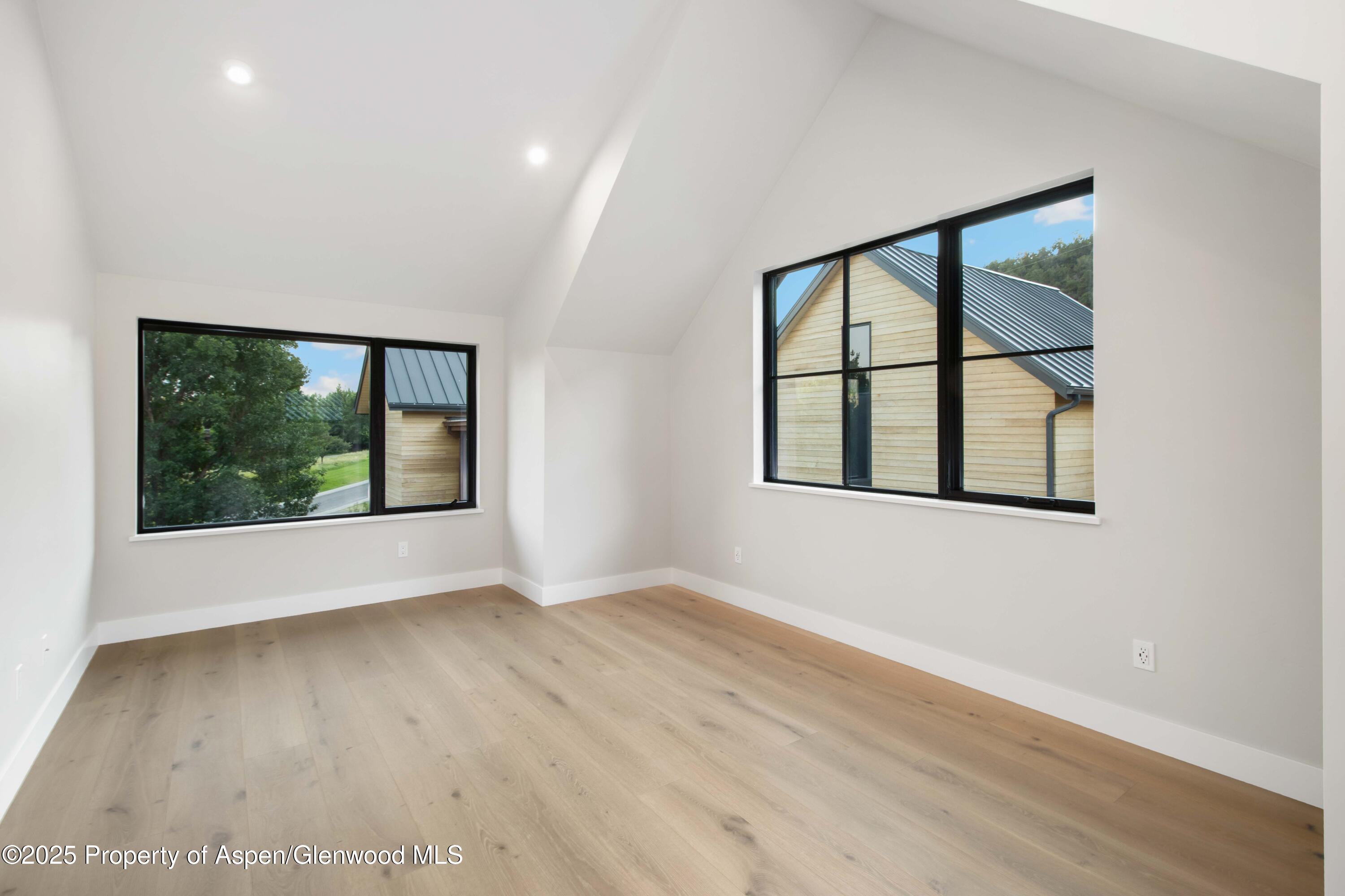 719 Perry Ridge Carbondale CO 81623