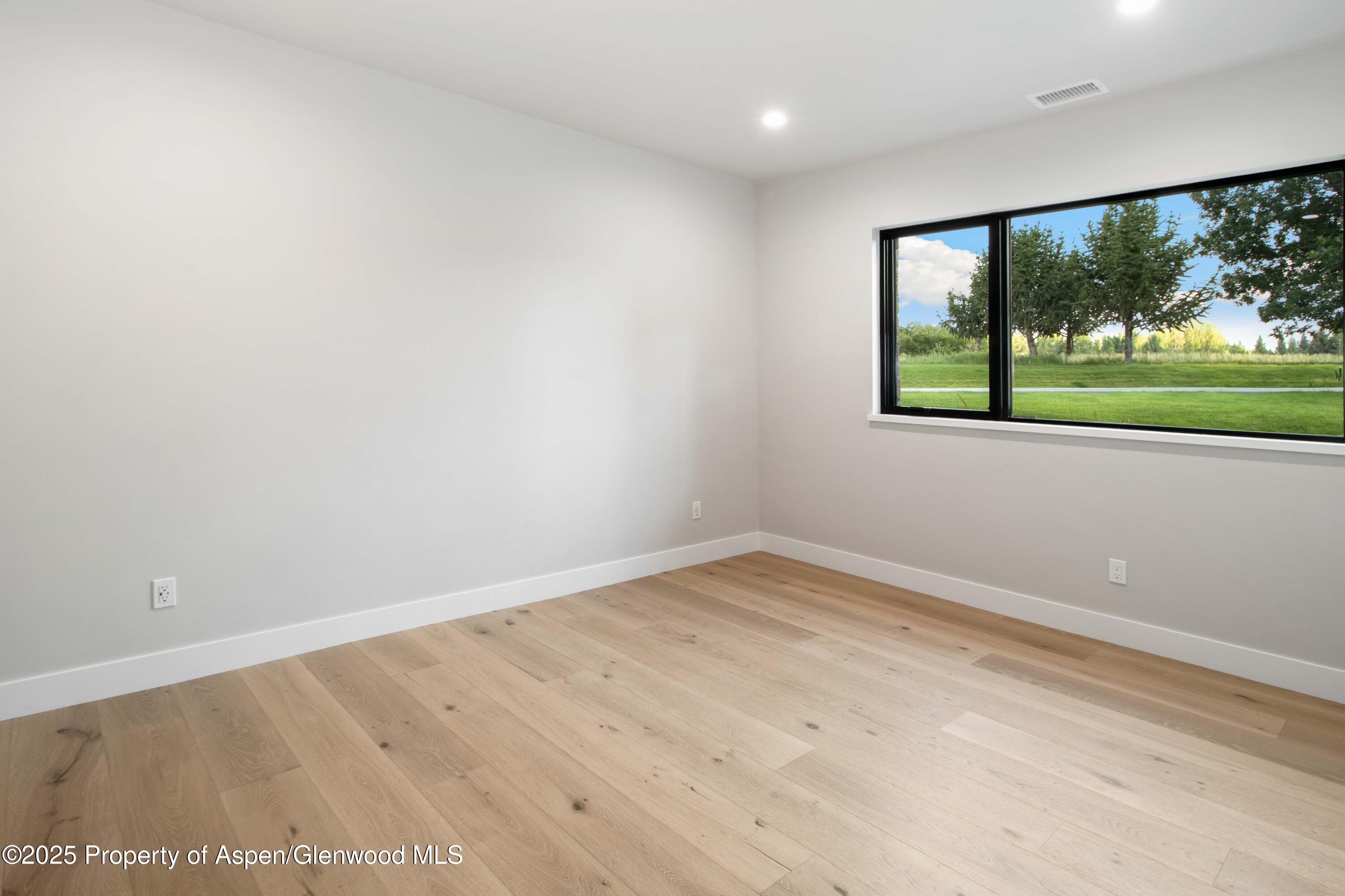 719 Perry Ridge Carbondale CO 81623