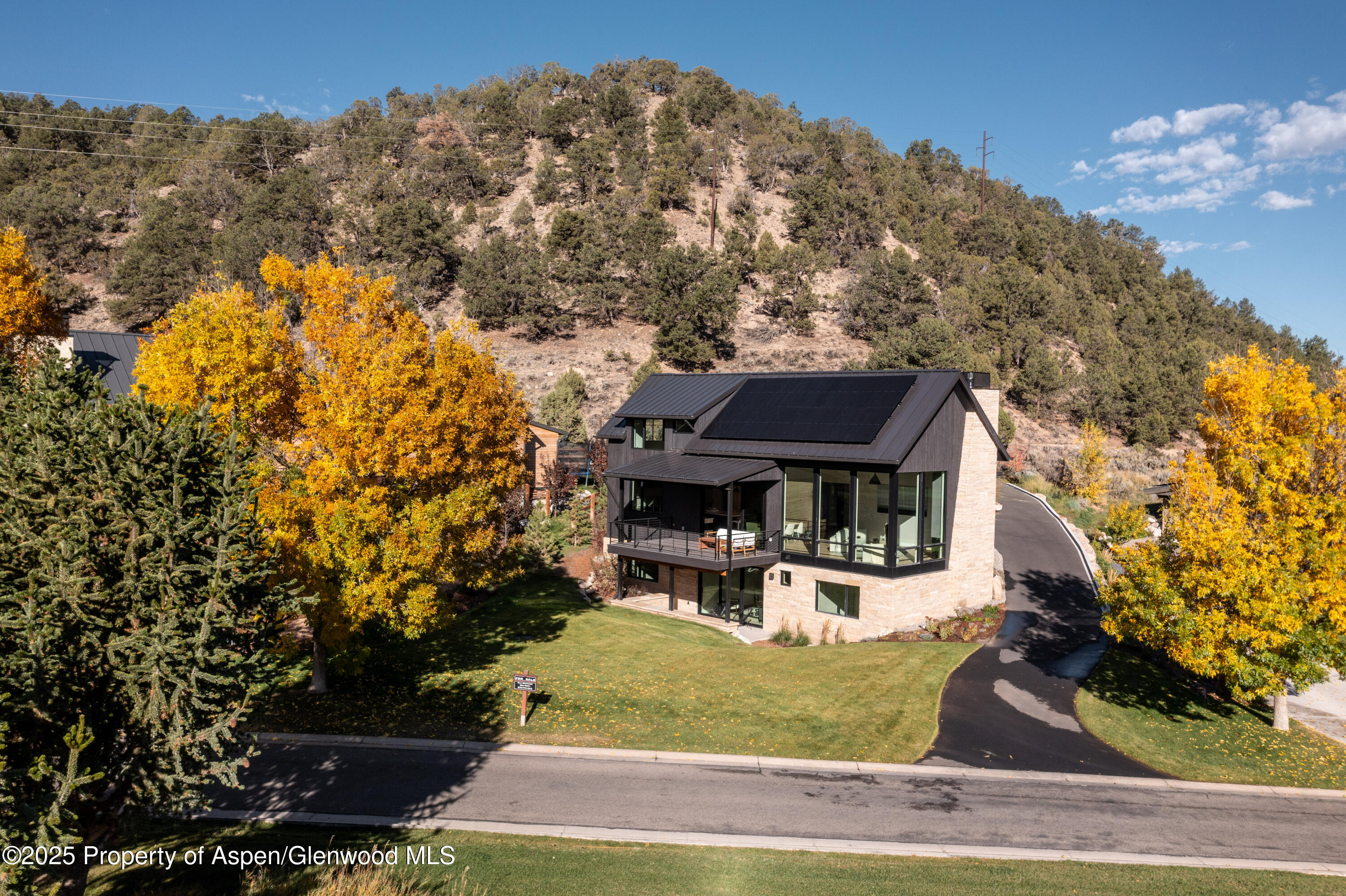 719 Perry Ridge Carbondale CO 81623