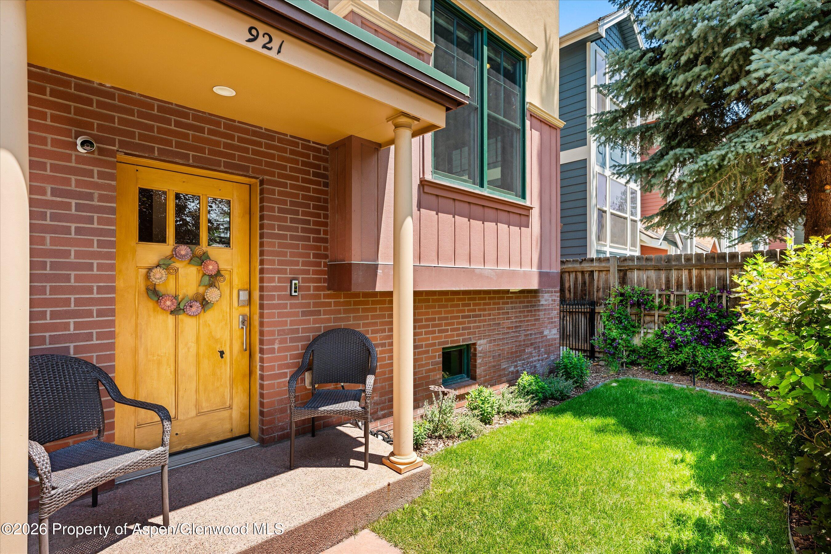 921 Main Street Carbondale CO 81623
