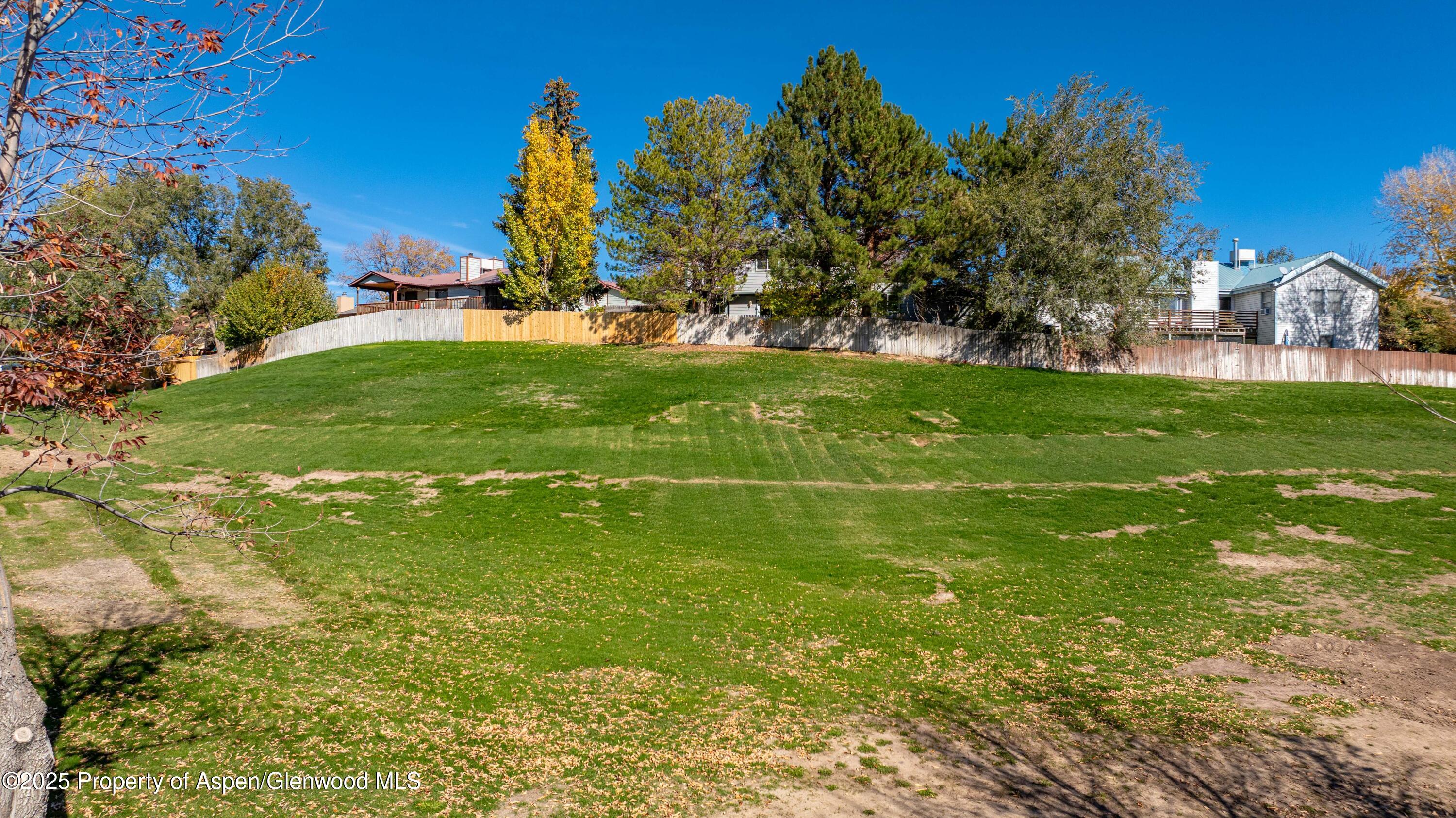 751 Buckeye Court Rifle CO 81650