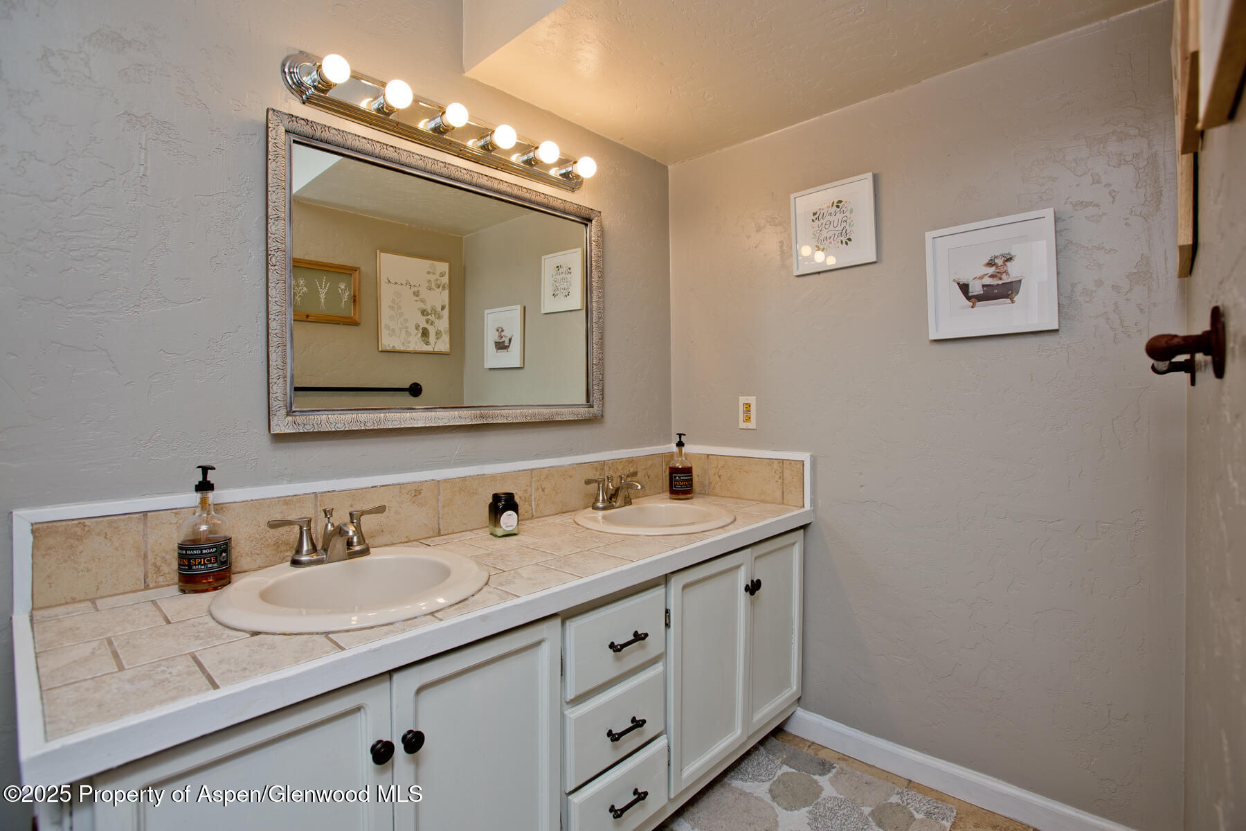 231 1/2 Beaver Street Grand Junction CO 81503