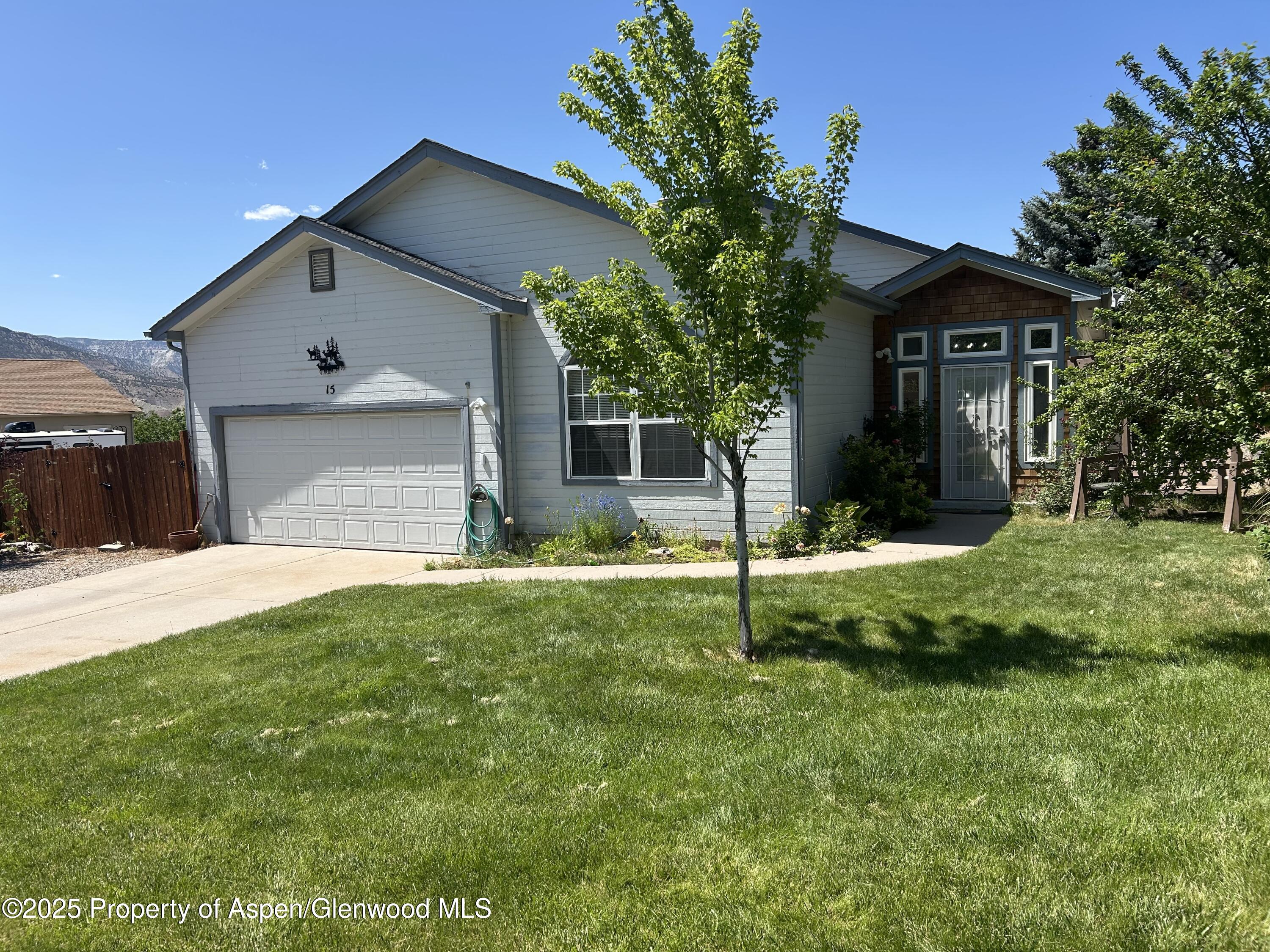 15 Pinyon Place Parachute CO 81635