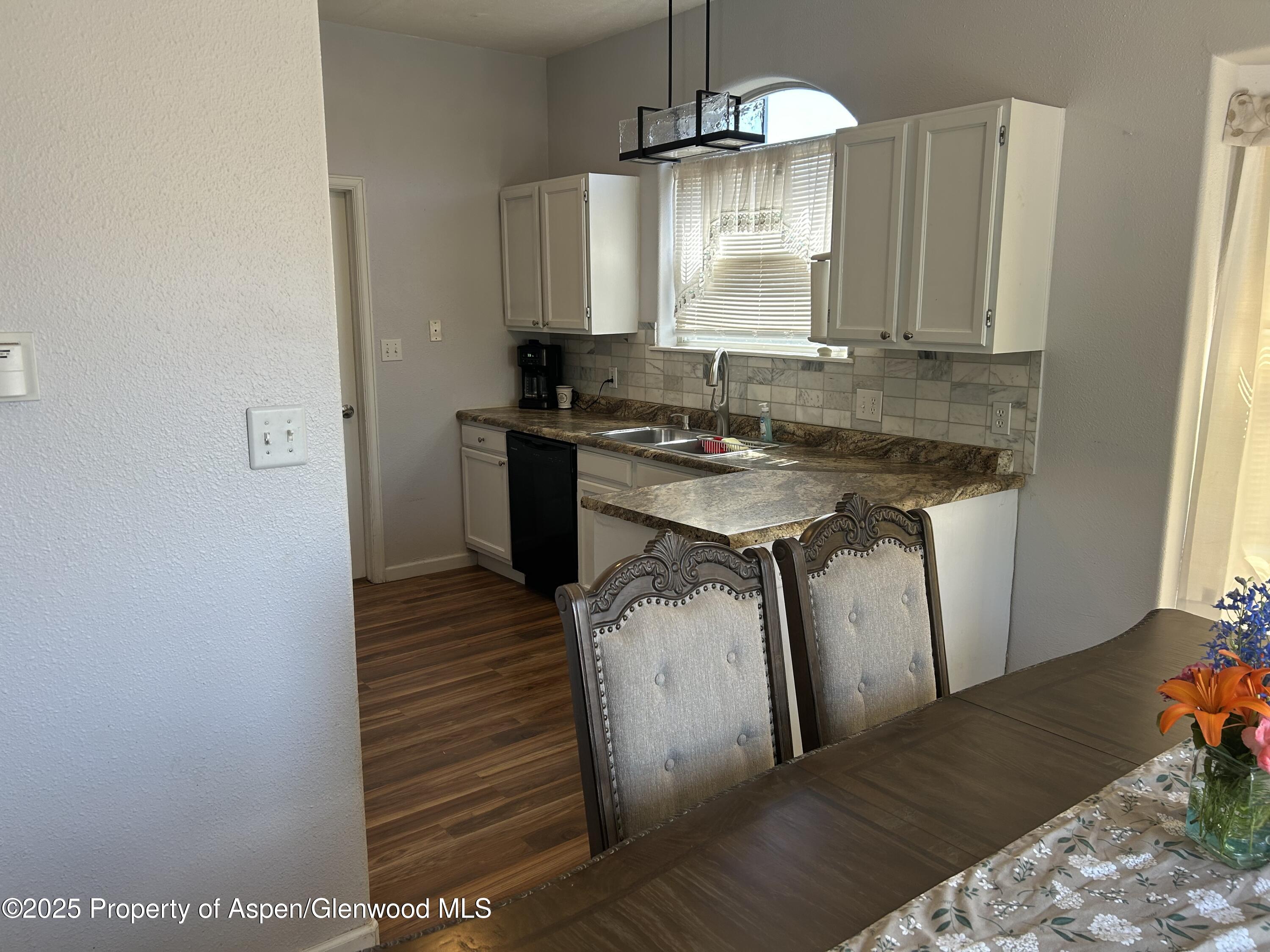 15 Pinyon Place Parachute CO 81635