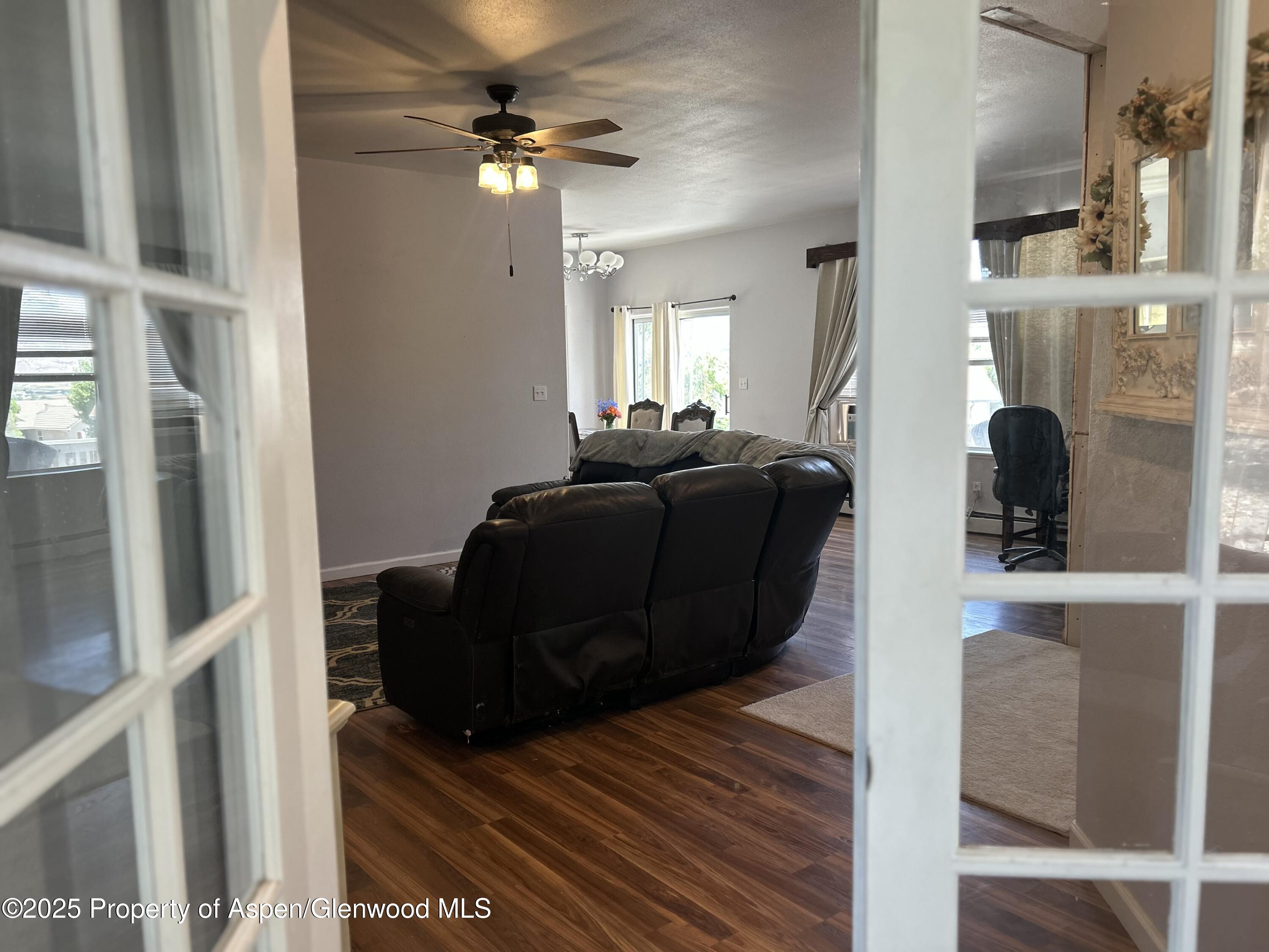 15 Pinyon Place Parachute CO 81635