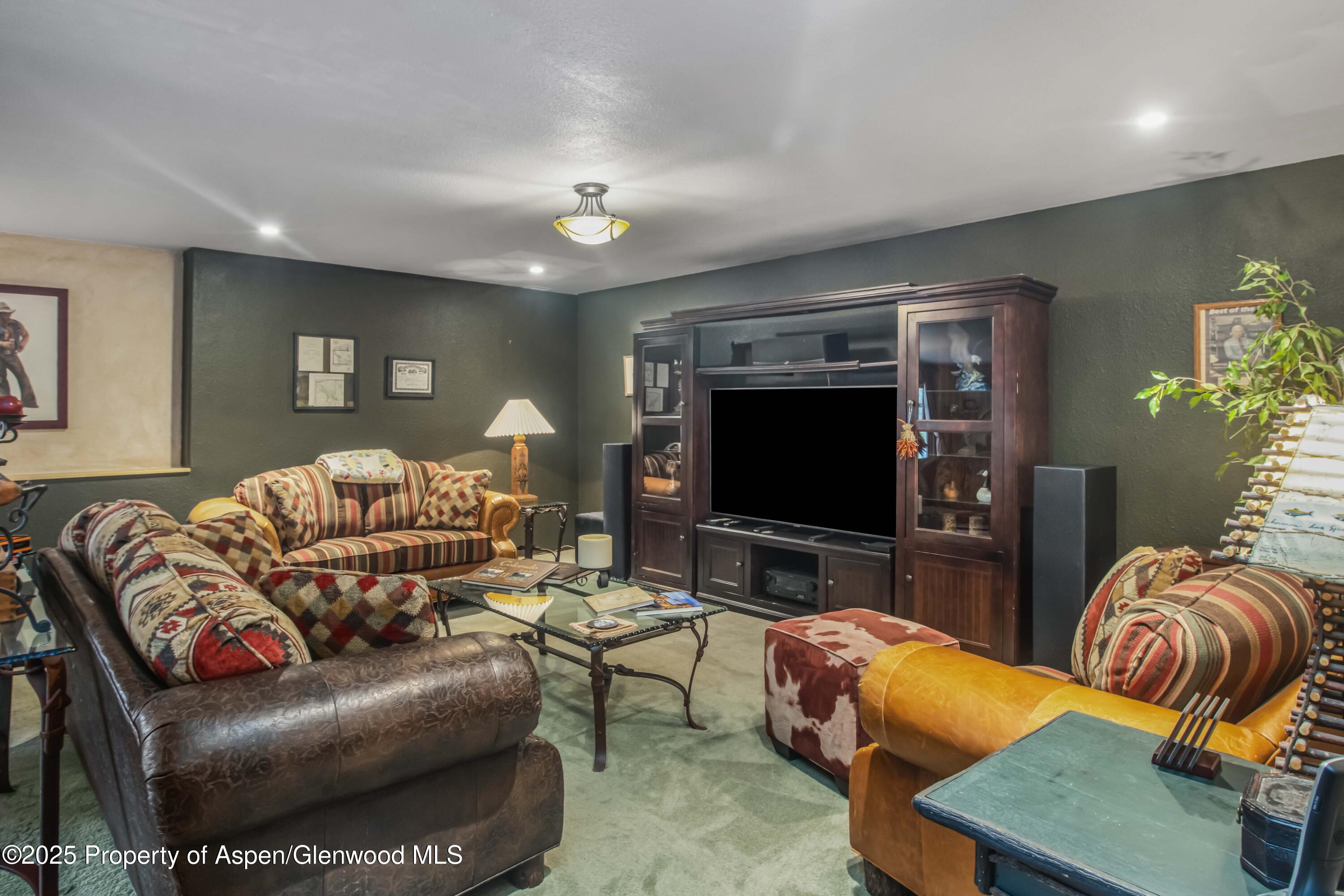 838 Mountain View Drive New Castle CO 81647